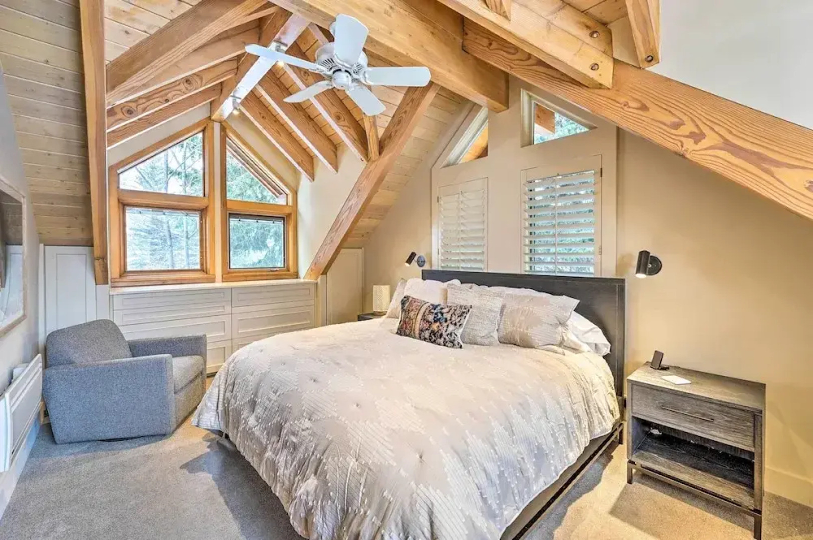 Serene Sun Valley Home w/ Hot Tub & Mtn Views