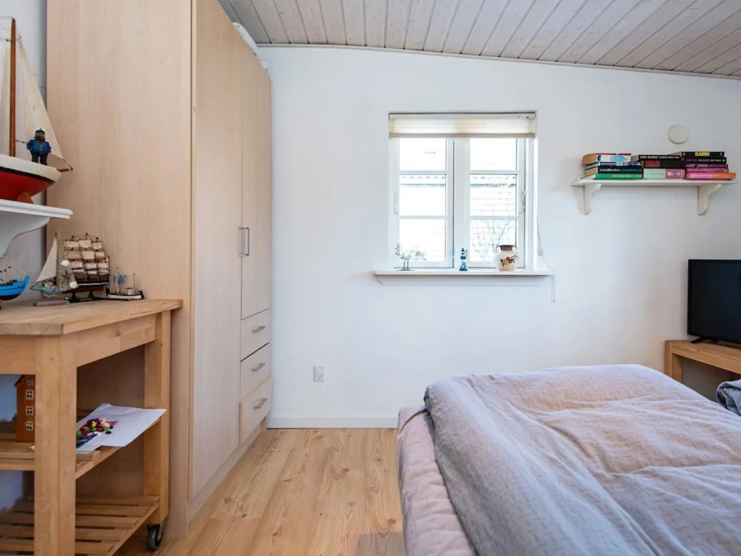 8 Person Holiday Home in Grenaa