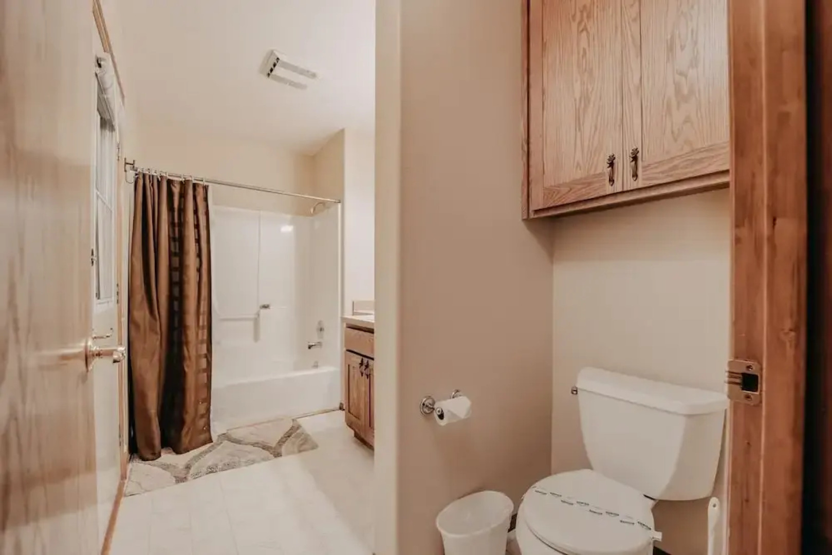 29sl - Hot Tub - Sauna - Bbq - Shuffle Board - Sleeps 11 3 Bedroom Home by Redawning