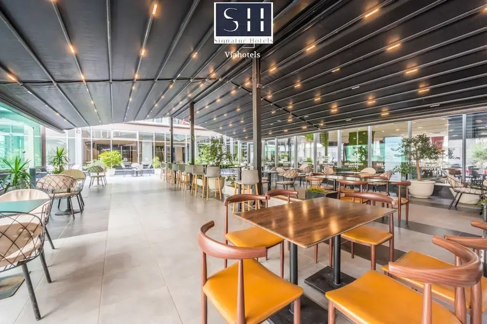 Signature BM Hotel Durres & Beach