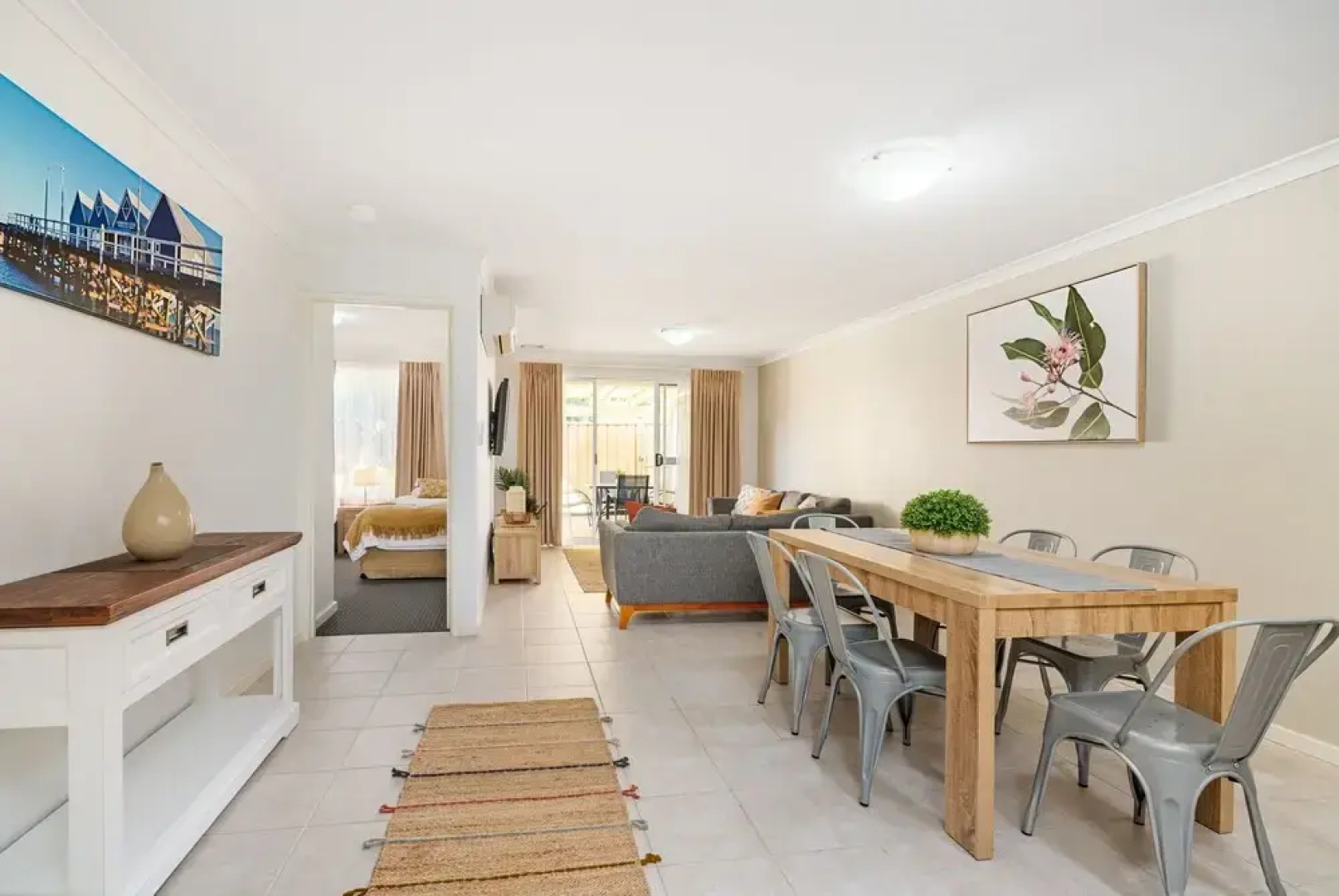 Beachside Breakaway U54 Cape View Resort