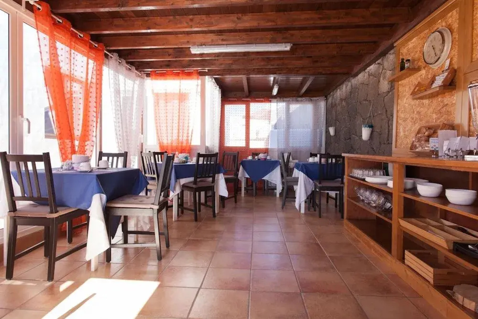 Apartamentos El Callao II