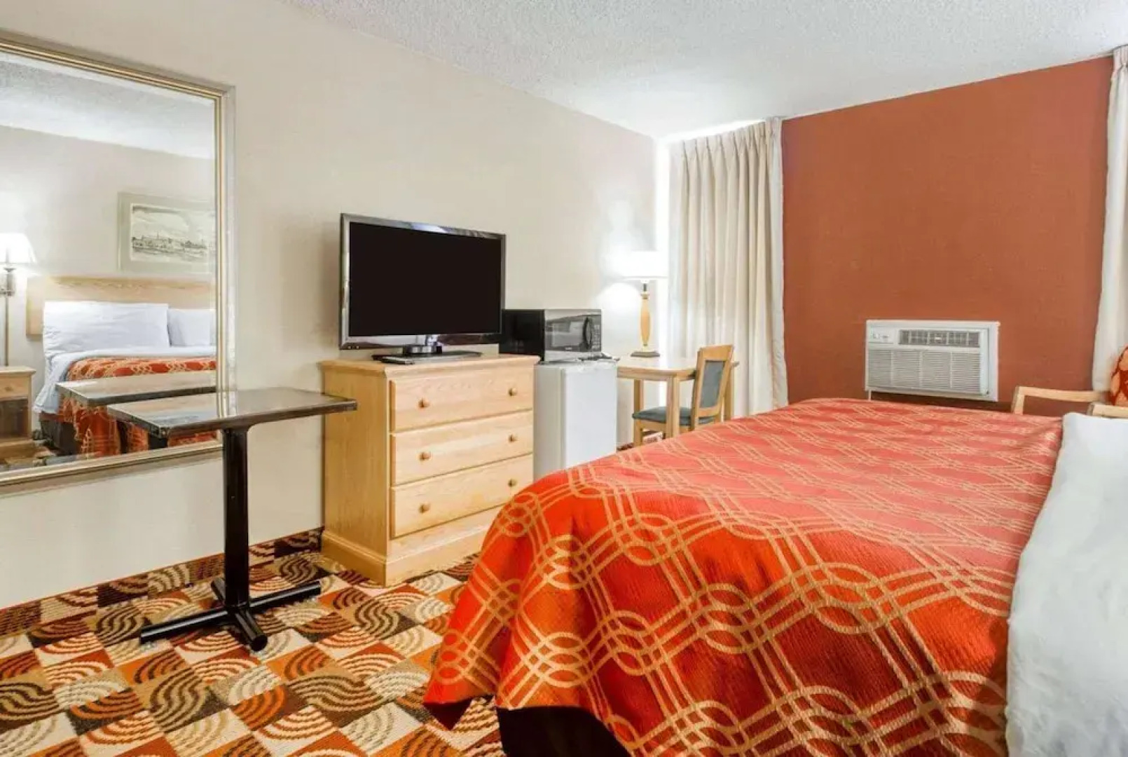 Howard Johnson-Sheboygan