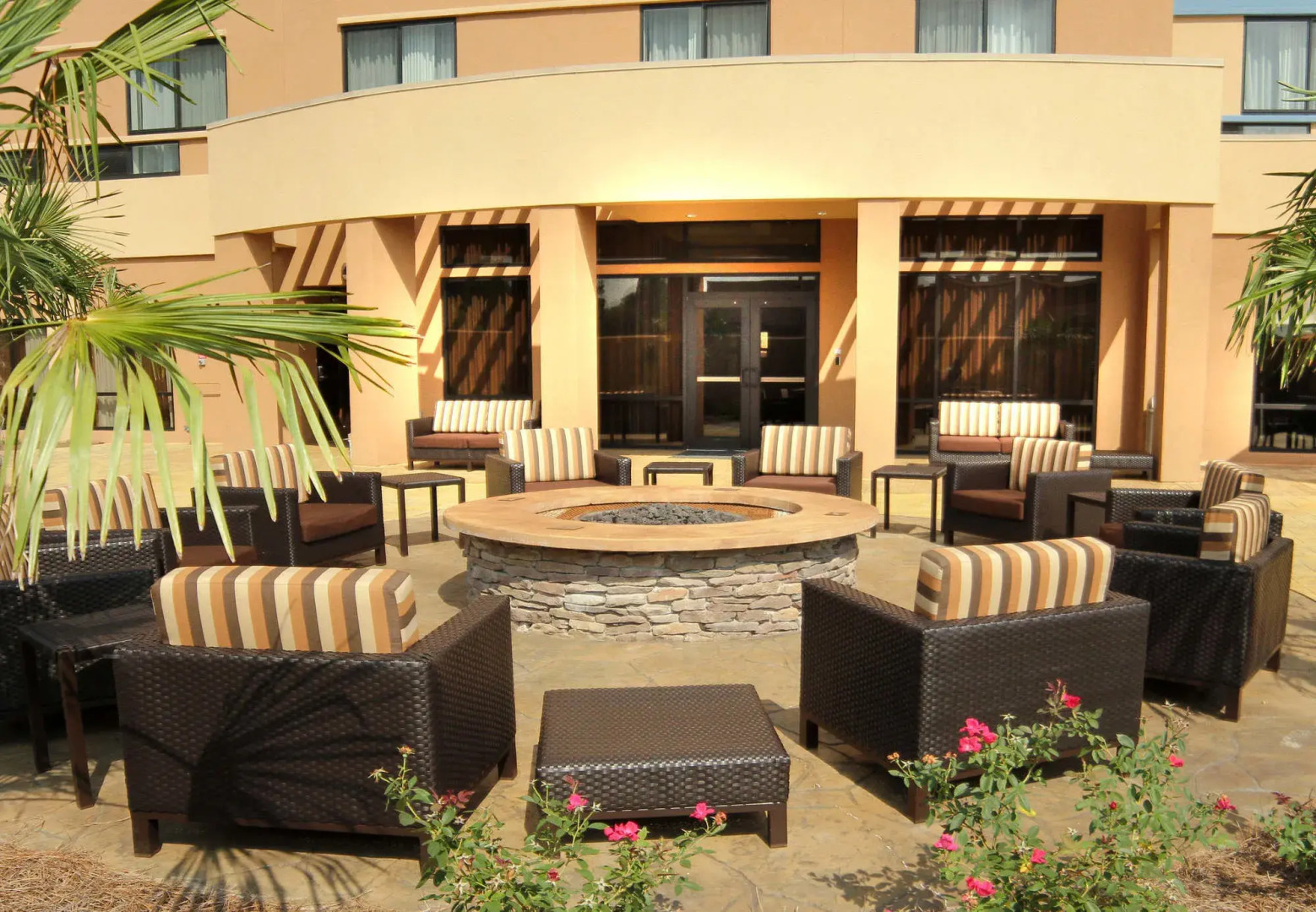 Courtyard by Marriott Jackson Airport/Pearl