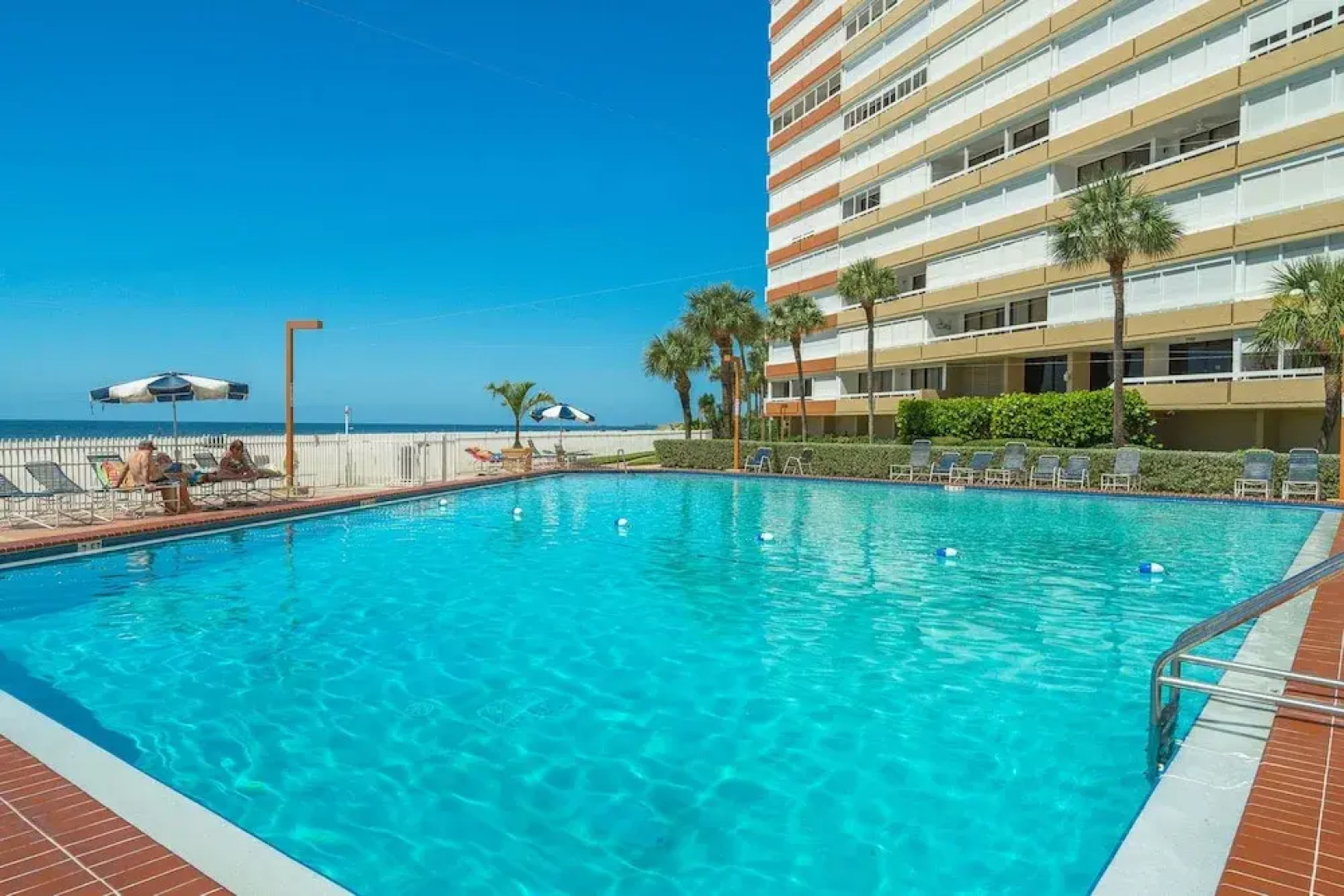 Redington Towers 406 by Vtrips