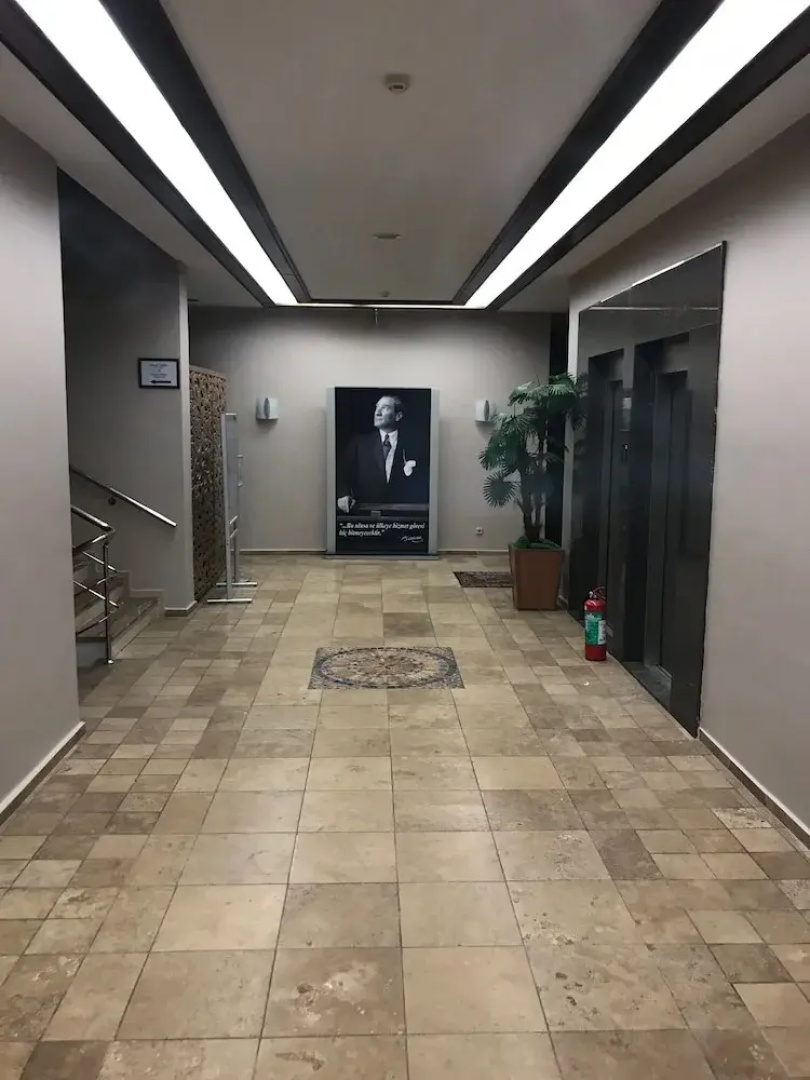 Grand Eras Hotel
