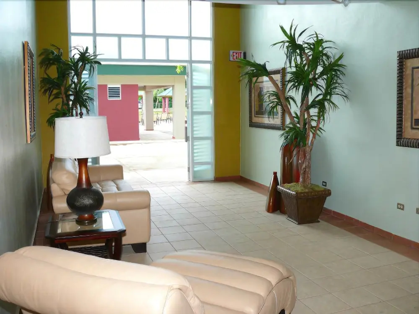 Cidra Country Club Inn & Villas