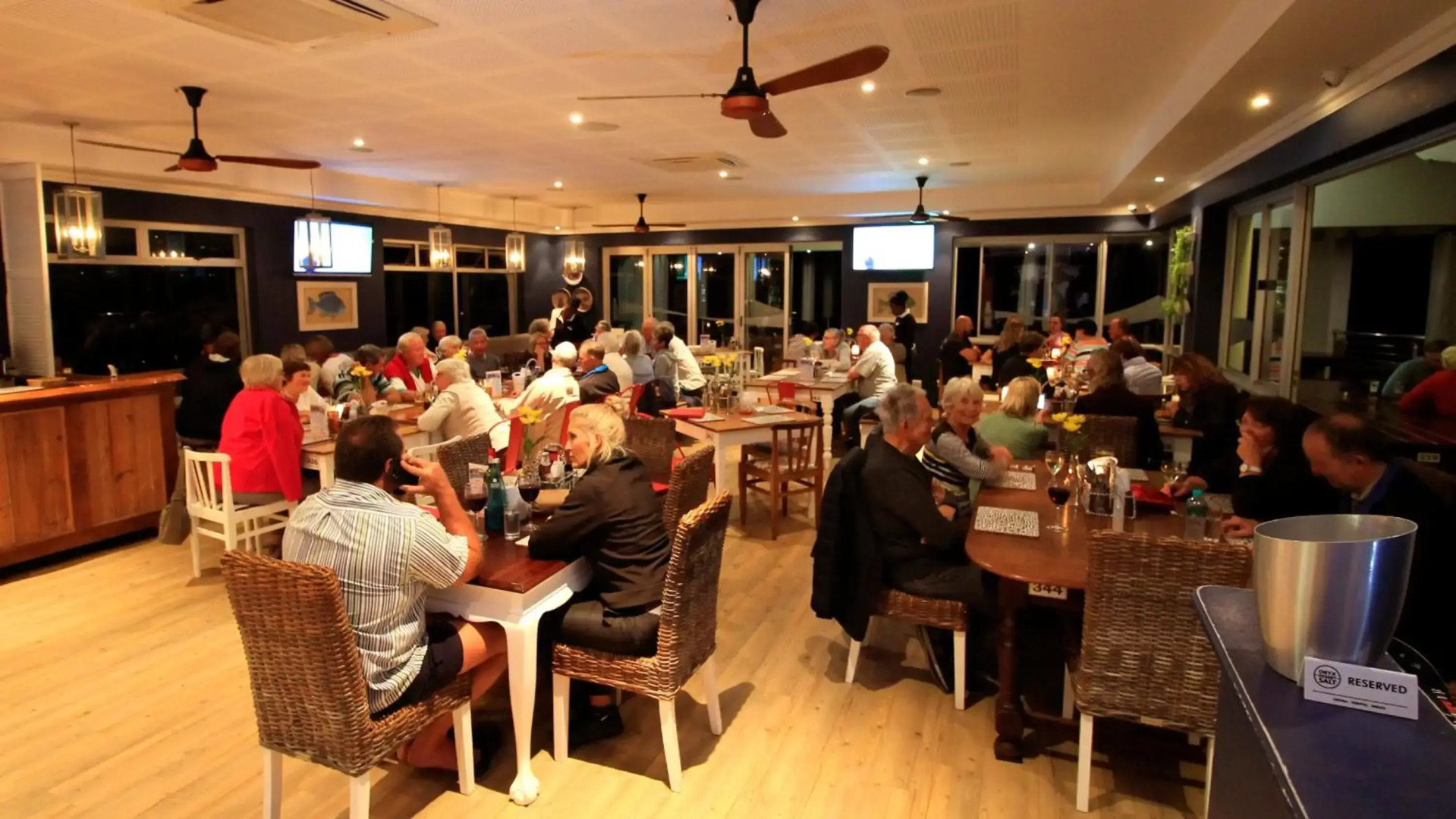 Morgan Bay Hotel