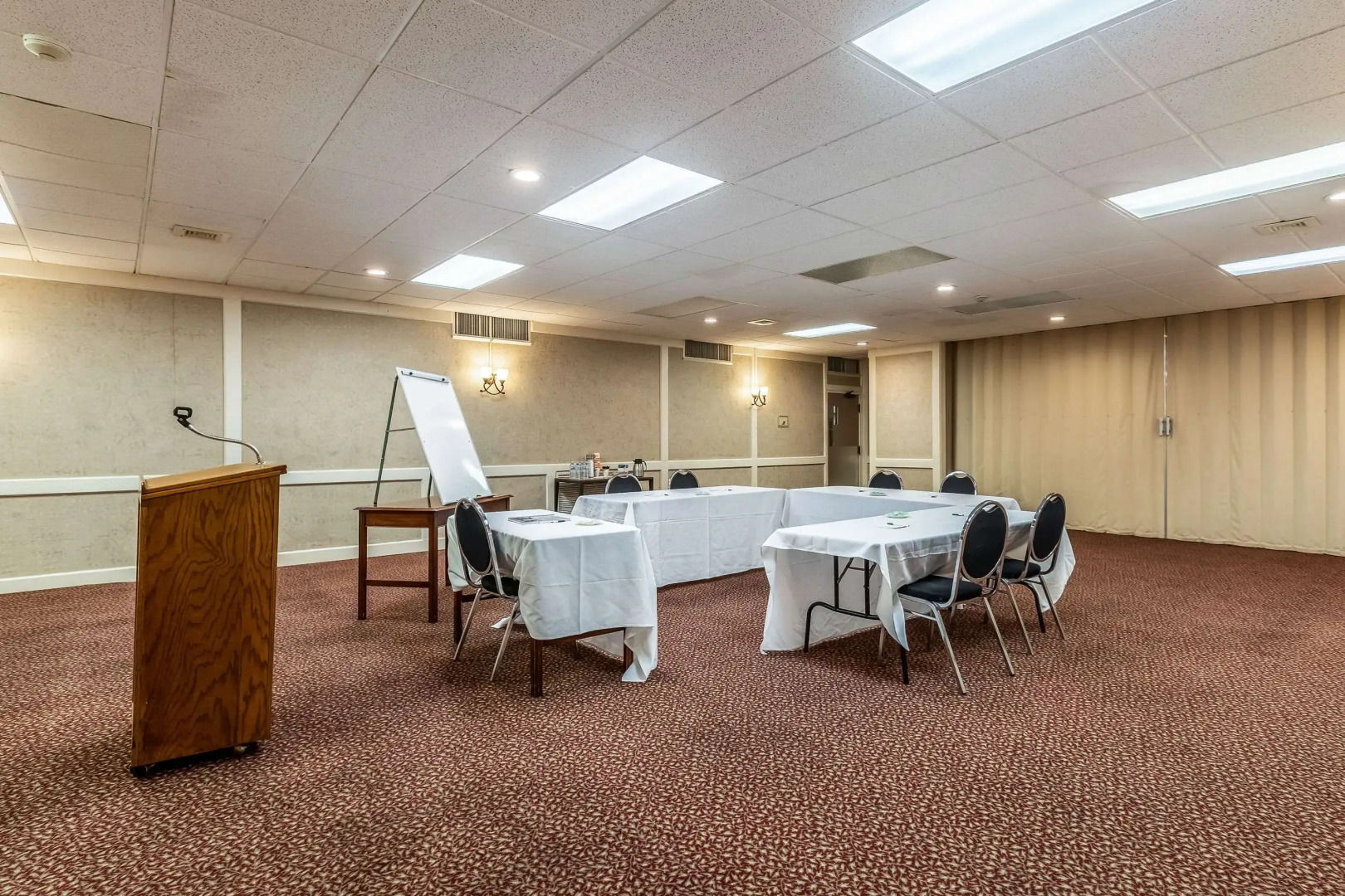 Quality Inn & Suites Albert Lea
