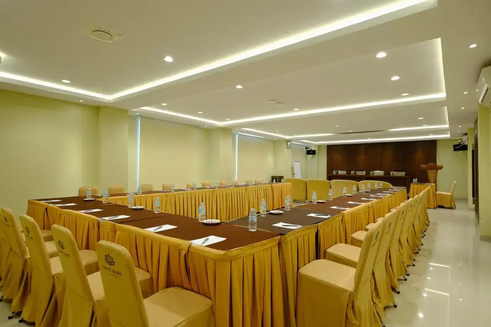 Portola Grand Arabia Hotel