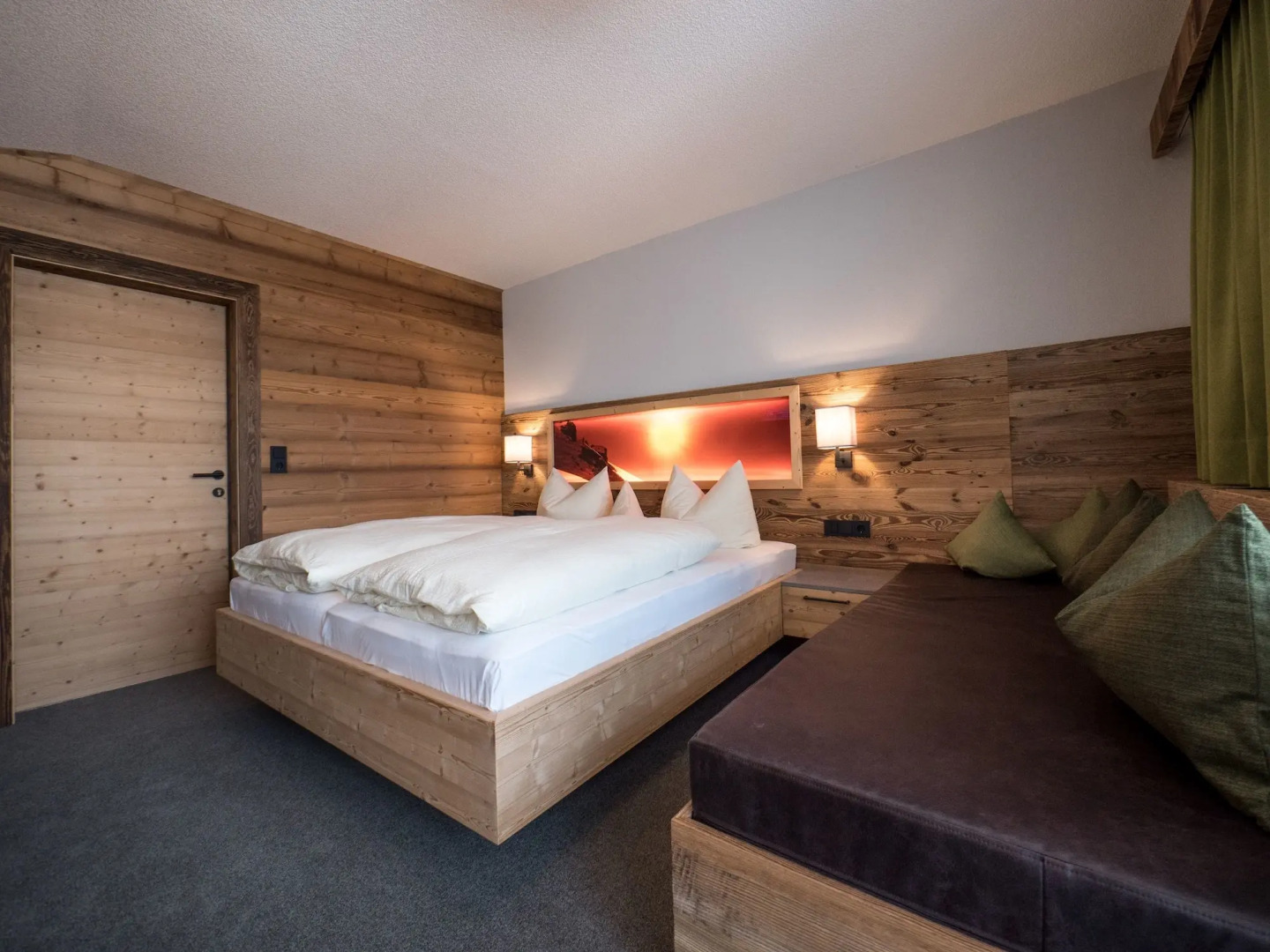 Hotel & Apart Central