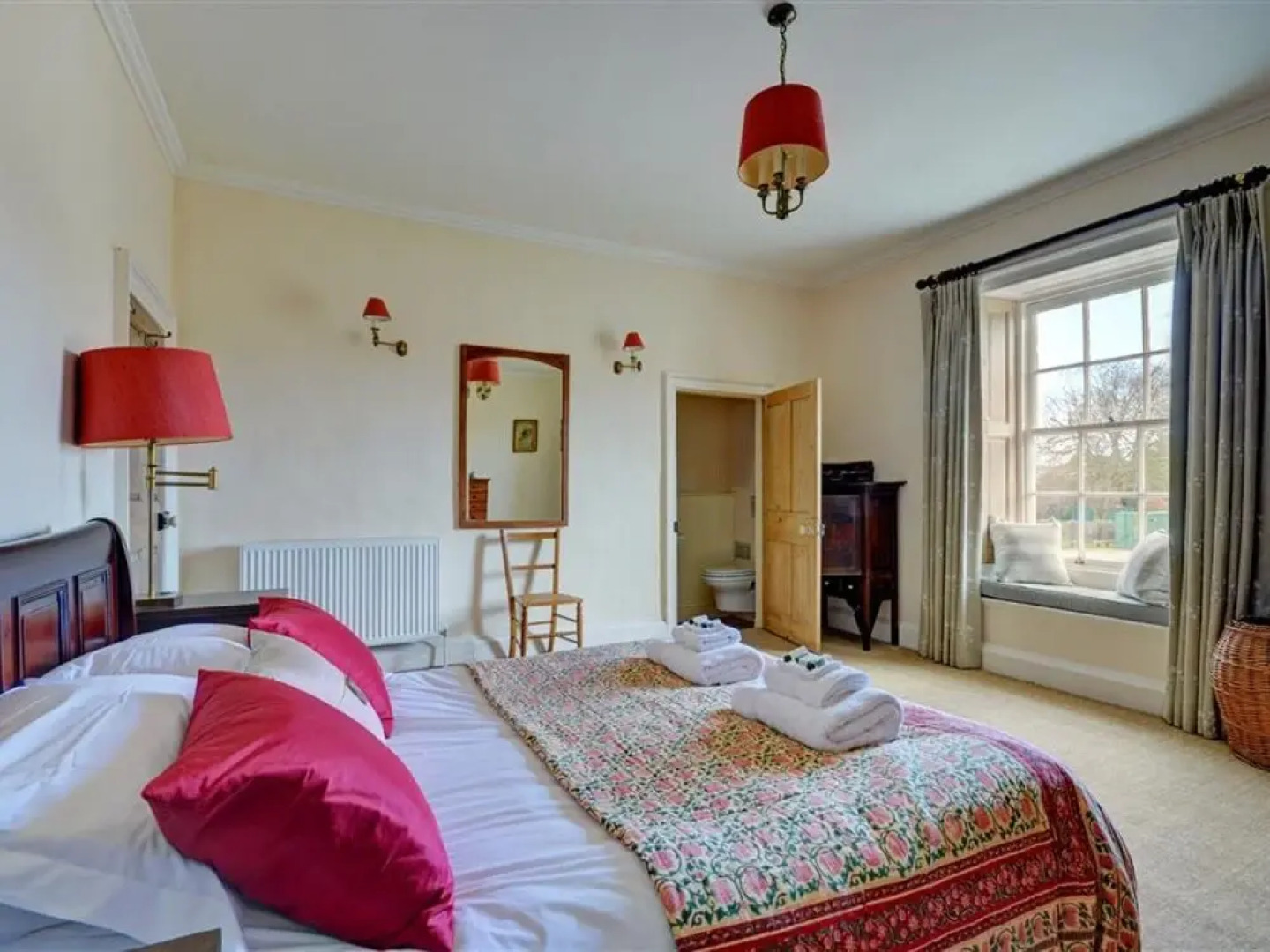 Charming Holiday Home in Blakeney With Garden