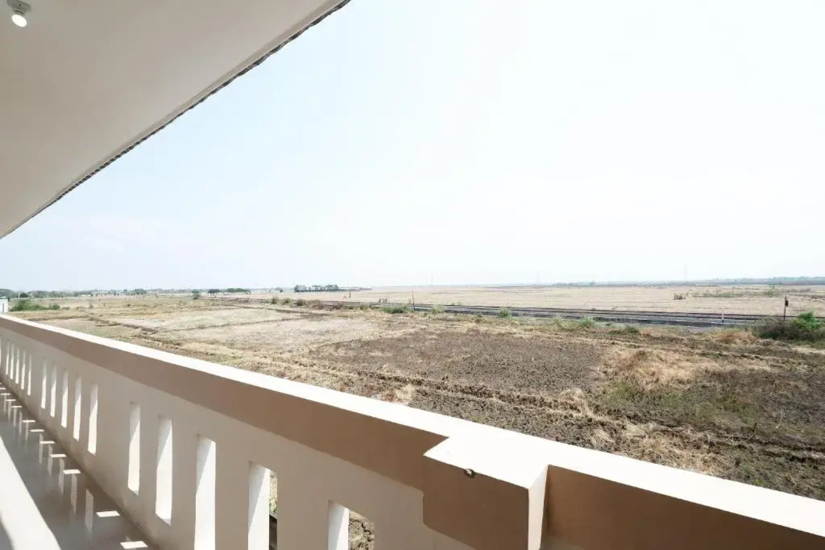 SPOT ON 2027 Putri Guest House Syariah