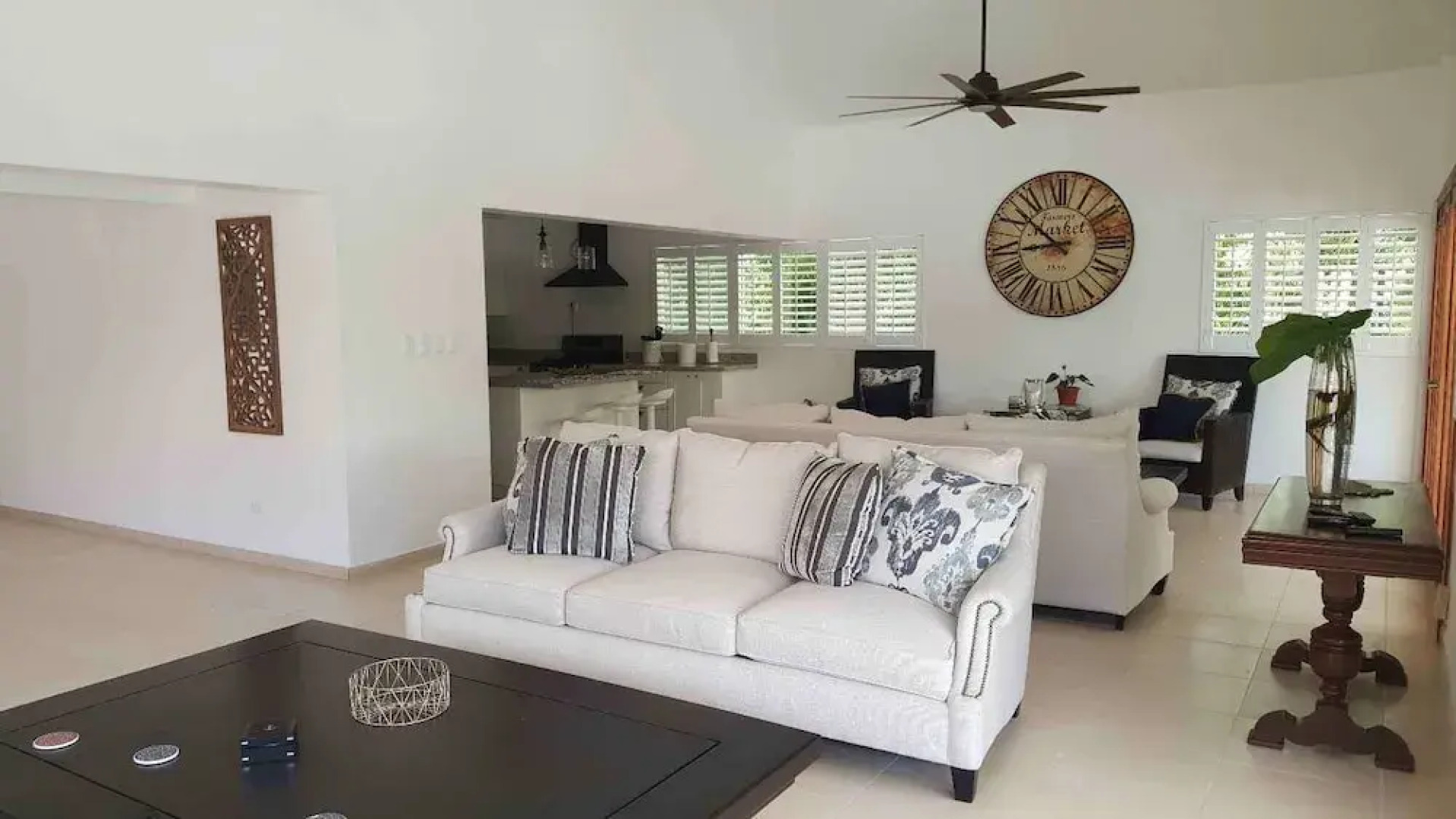 Villa in Metro Country Club