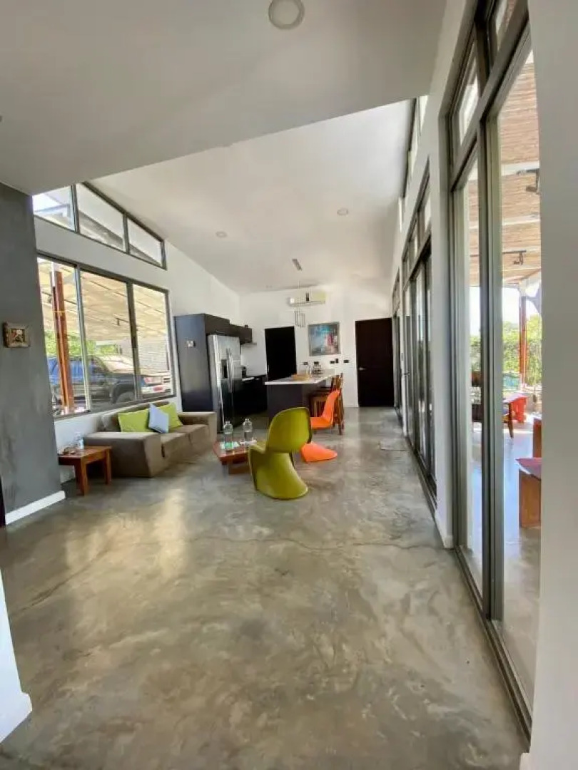 Marbella pool villa 2 bedrooms gated and security