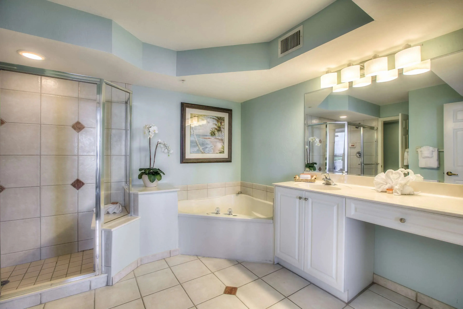 Lovers Key Resort by VTrips