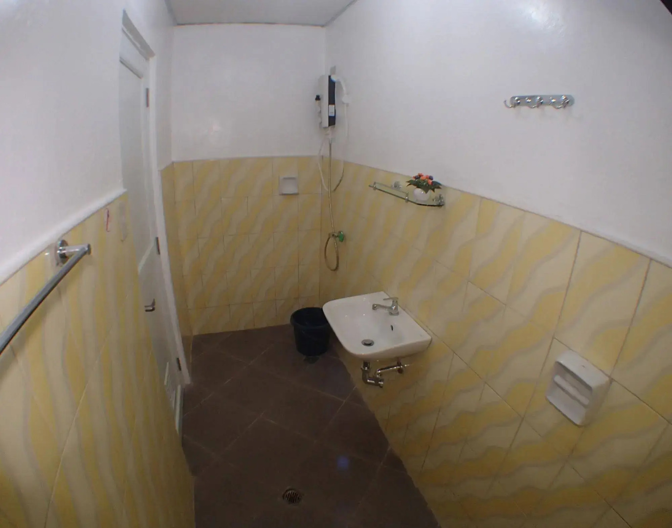 Pescadores Seaview Suites Moalboal