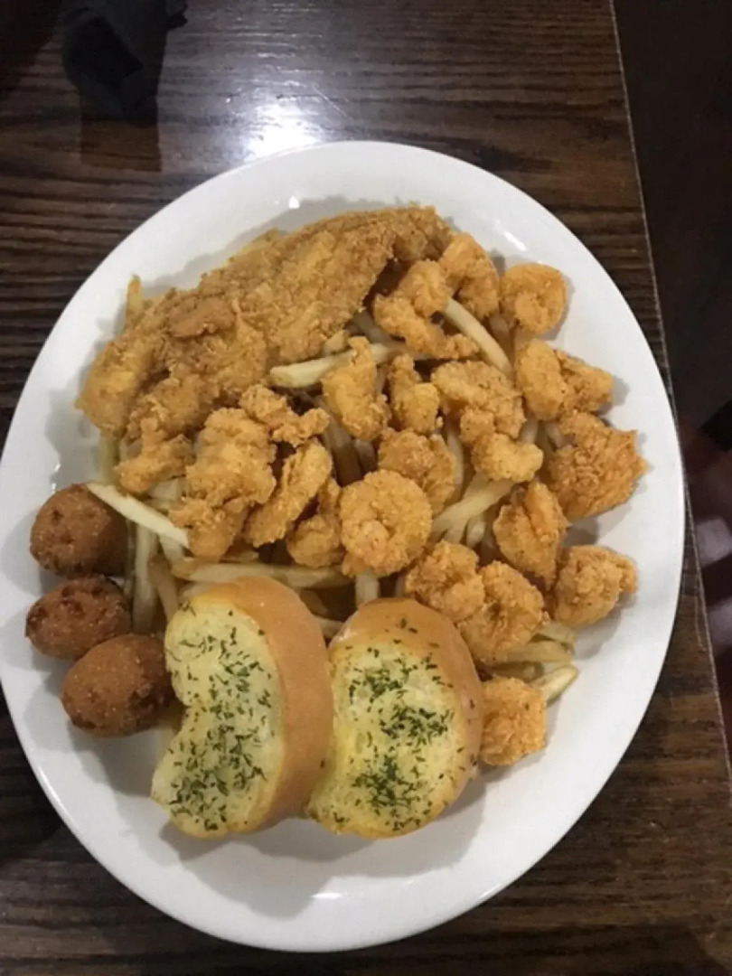 Holiday Inn Metairie New Orleans by IHG