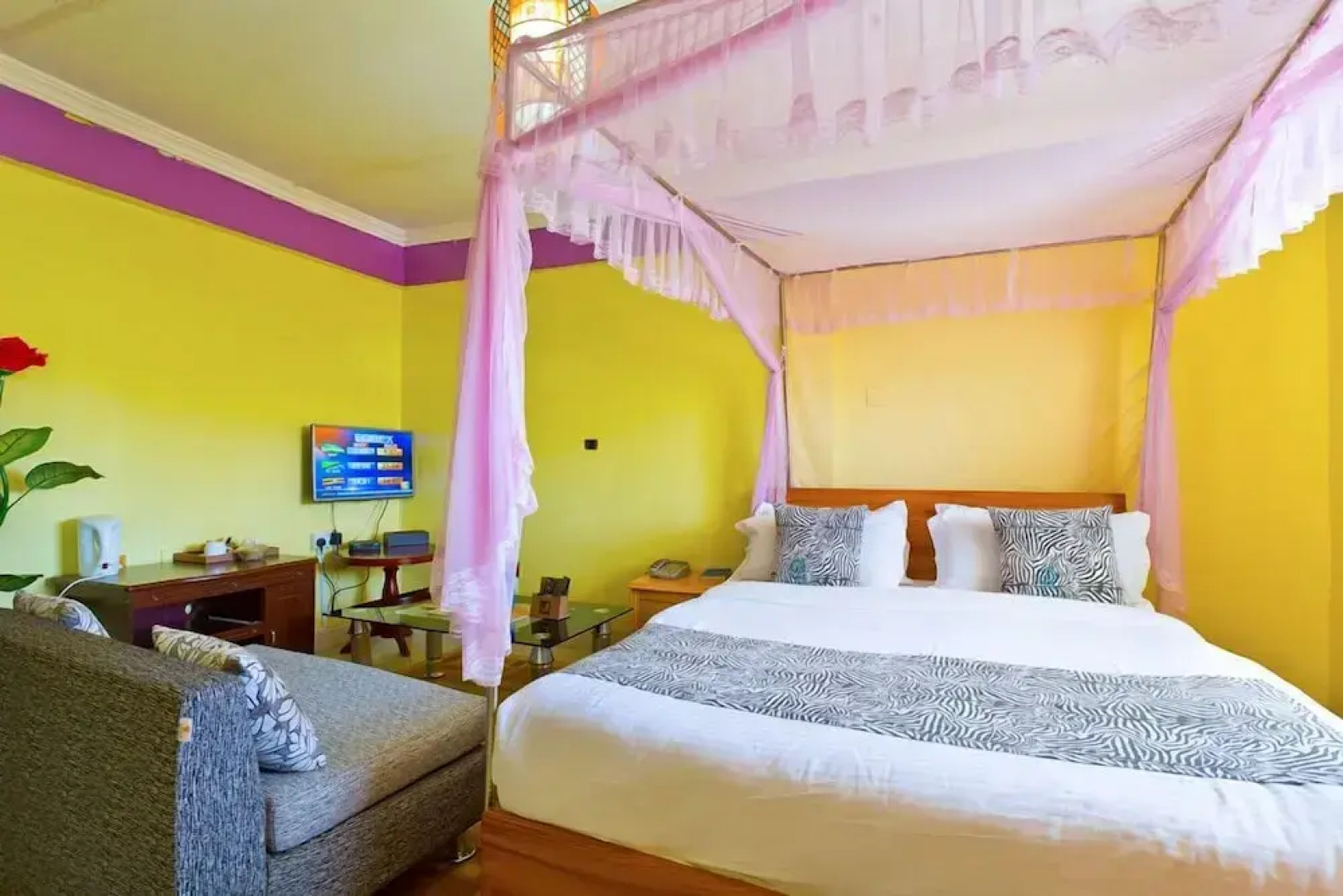 Hotel Nokras Murang'a