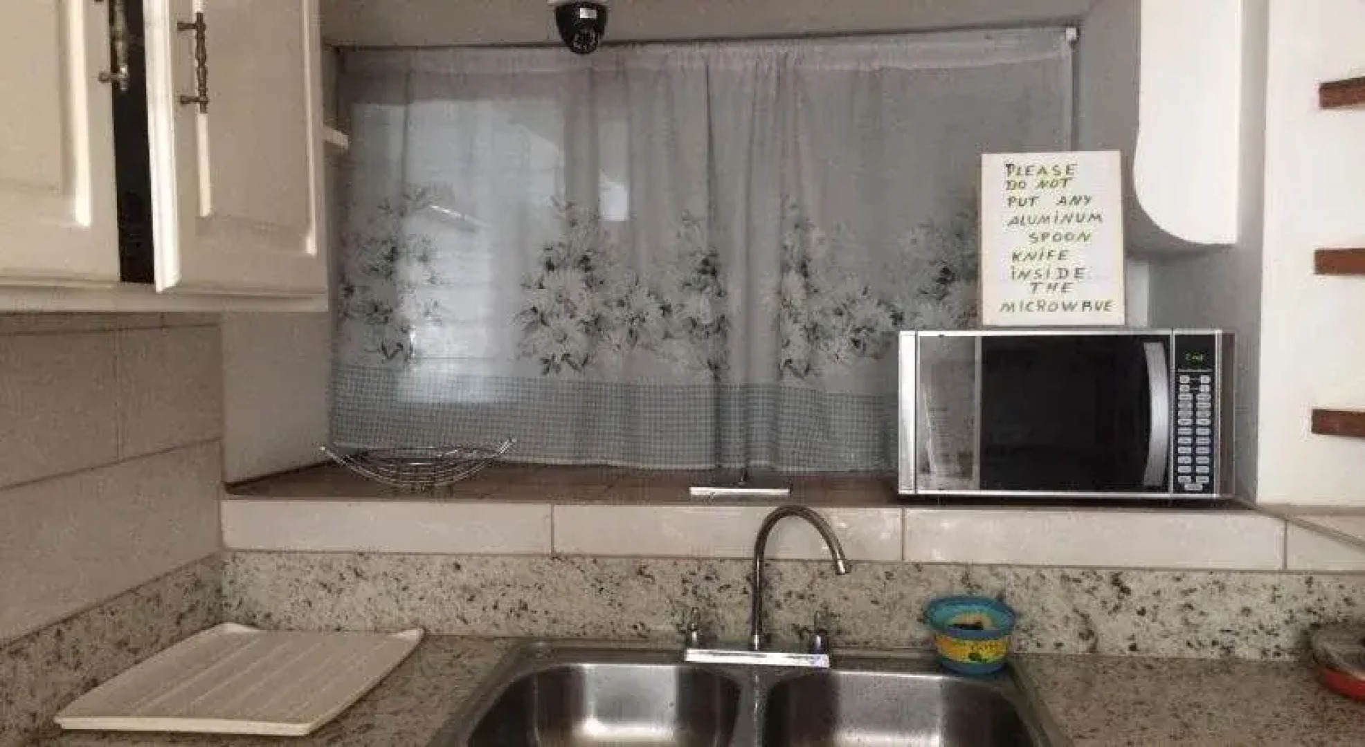 Gaudys Backpackers - Hostel