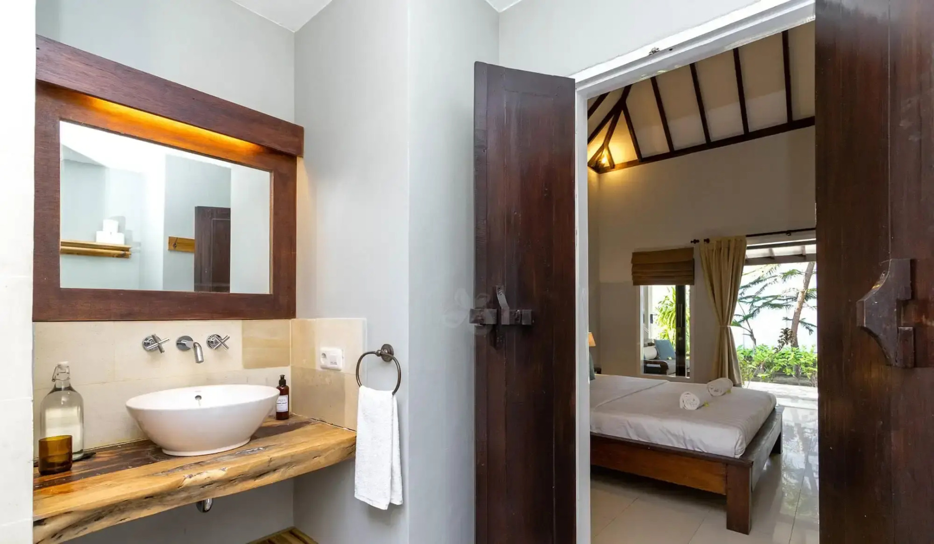 Bale Sampan Bungalows