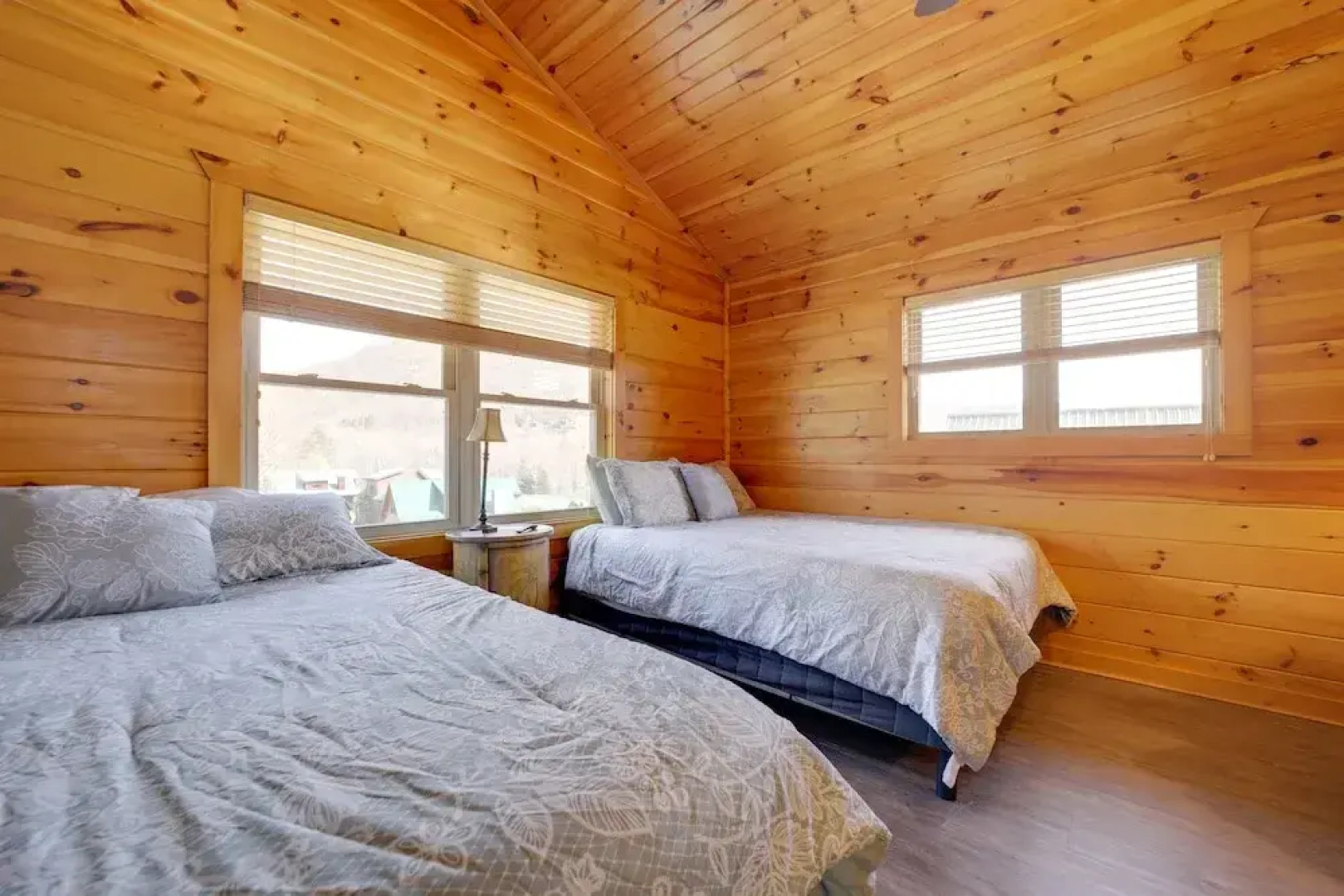 Maggie Valley Cabin w/ Private Hot Tub & Game Room