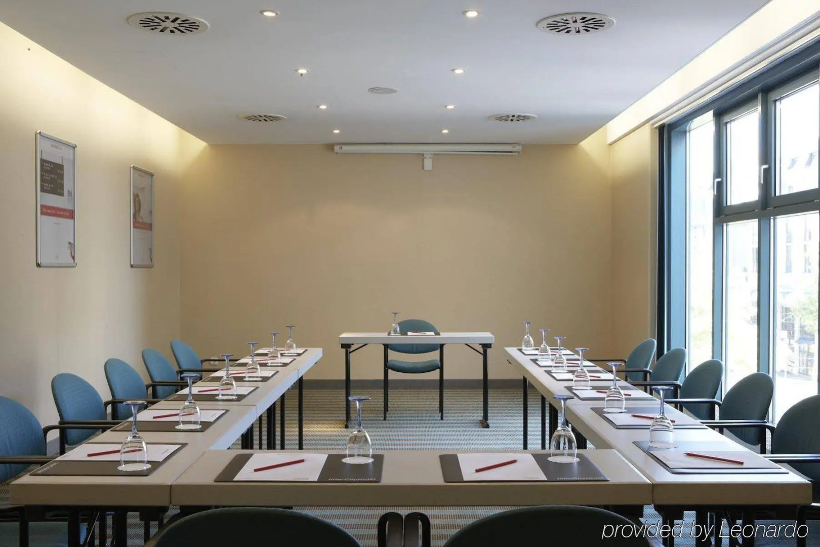 Rugs Hotel Augsburg City