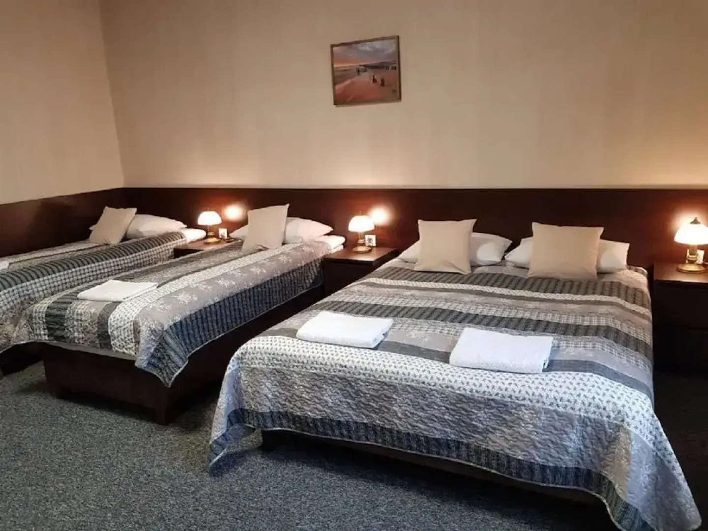 Byczy Rog Noclehy Na Hranici