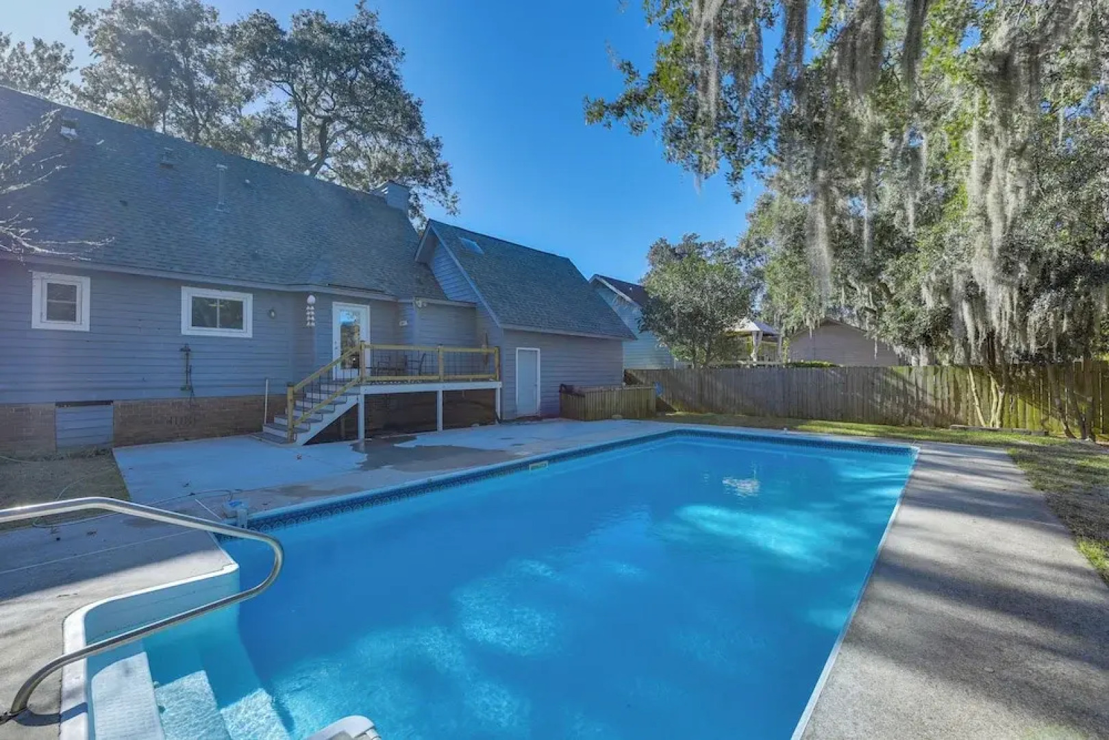 Savannah Home: Close to Bike Trails & Beaches!