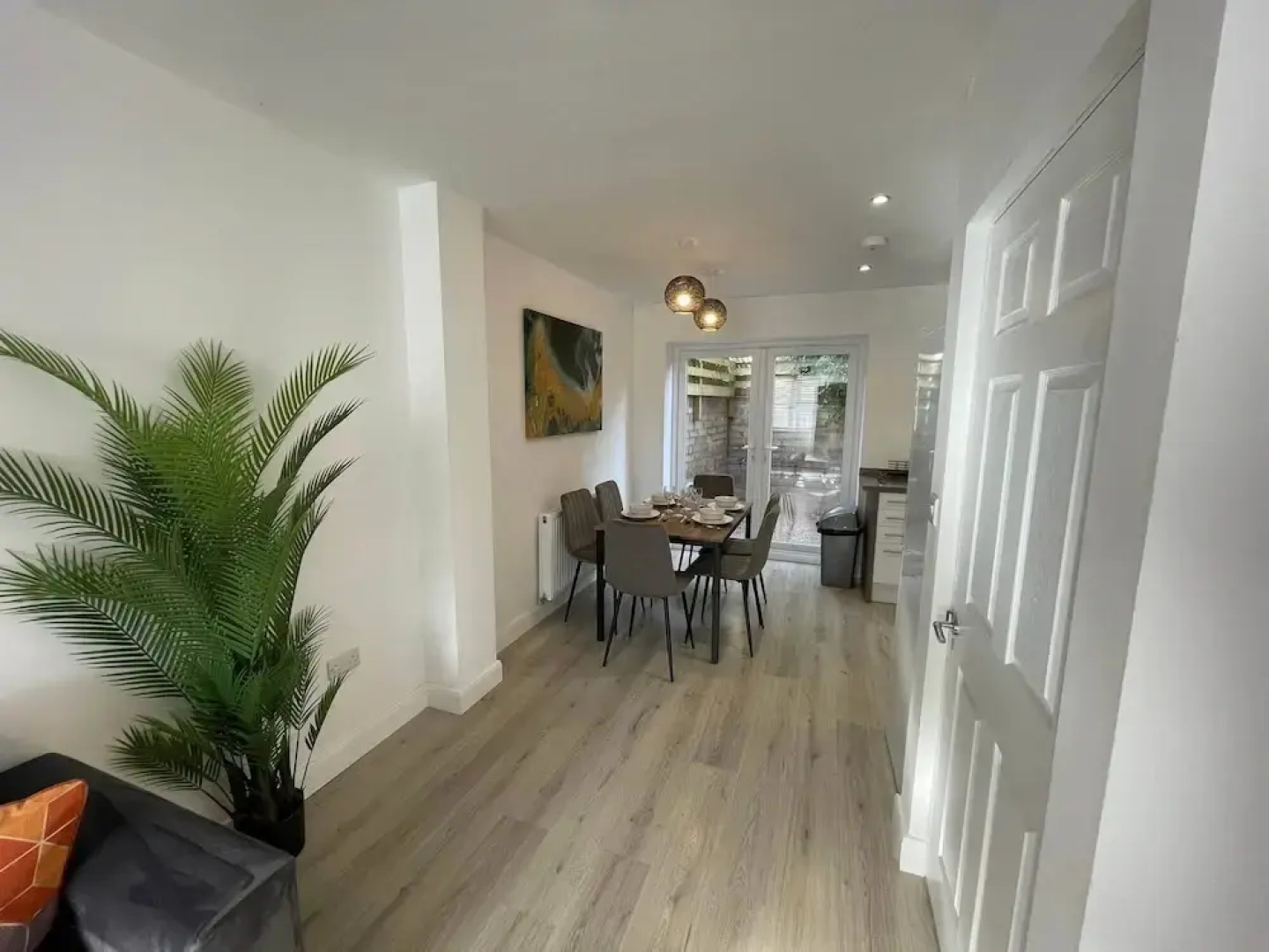 3 Bedroom New House with WiFi