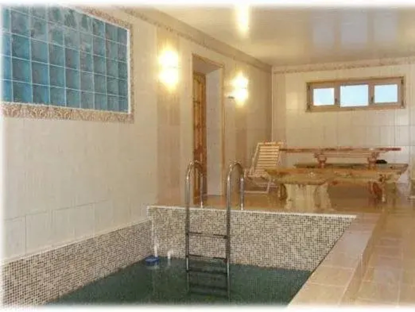 Отель Берлога