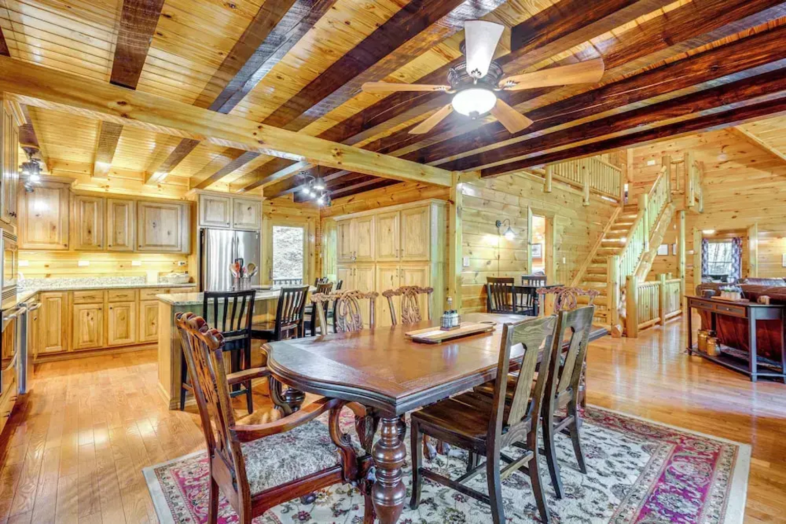 Hike, Fish & Golf: Burnsville Retreat w/ Deck!