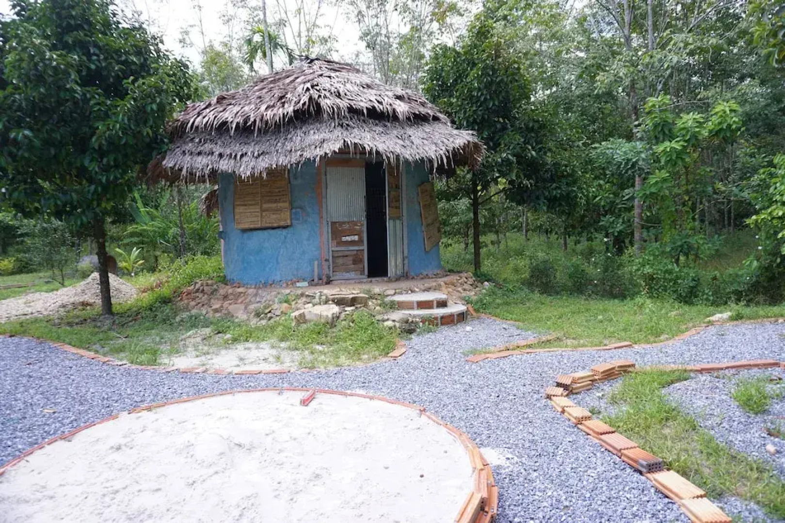 See-Din Studio & FarmStay