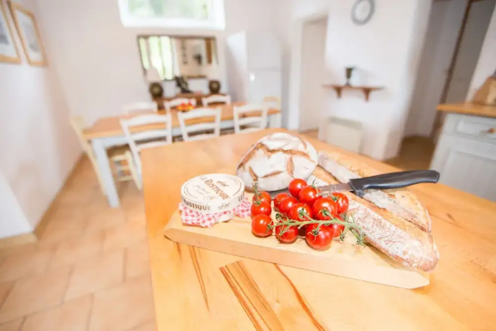 Charming Rustic Coach House