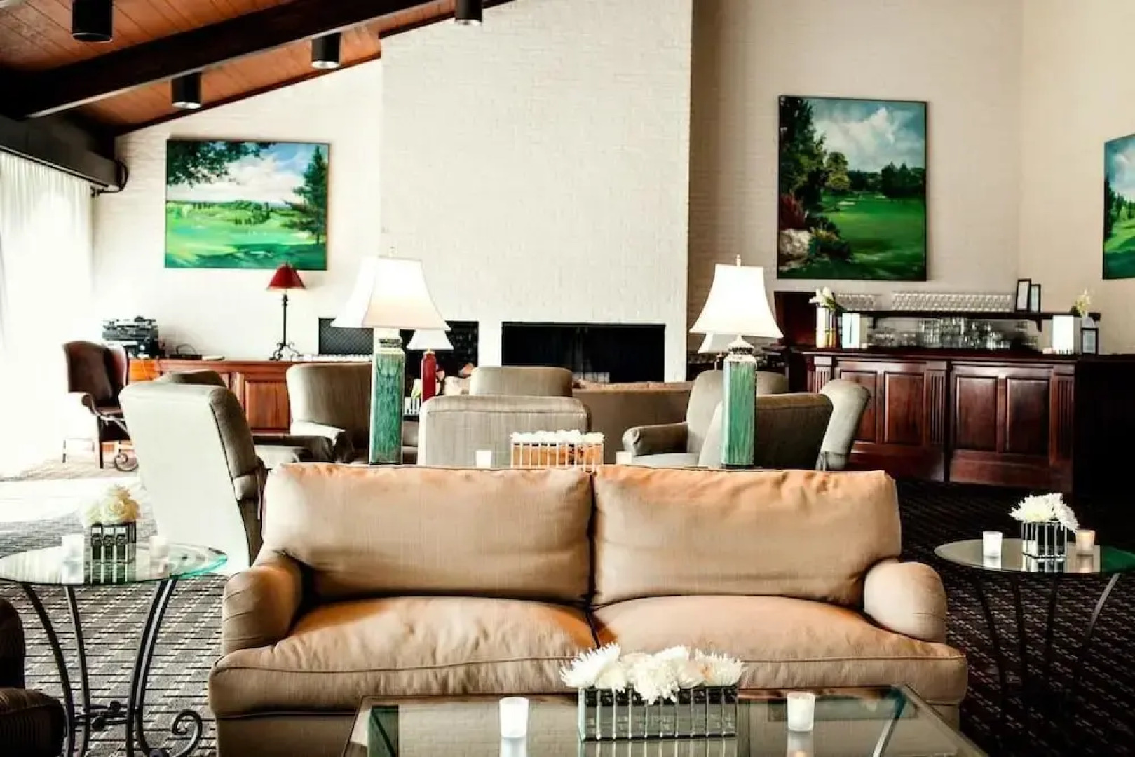 The Lodge at The International