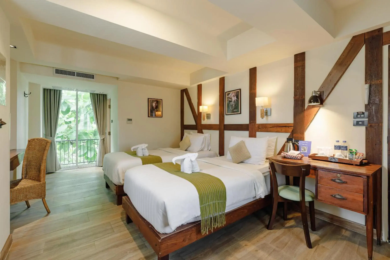 Le Charcoa Hotel