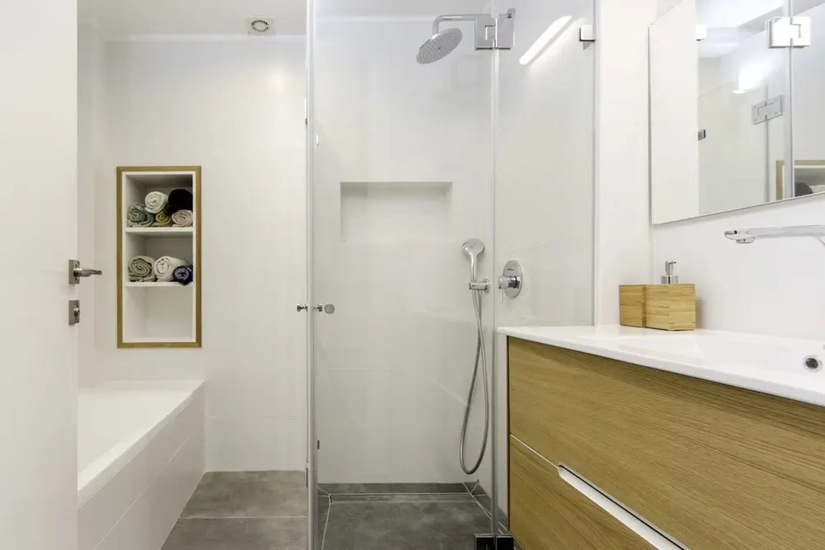 Sea N' Rent - 23 Shderot Bialik