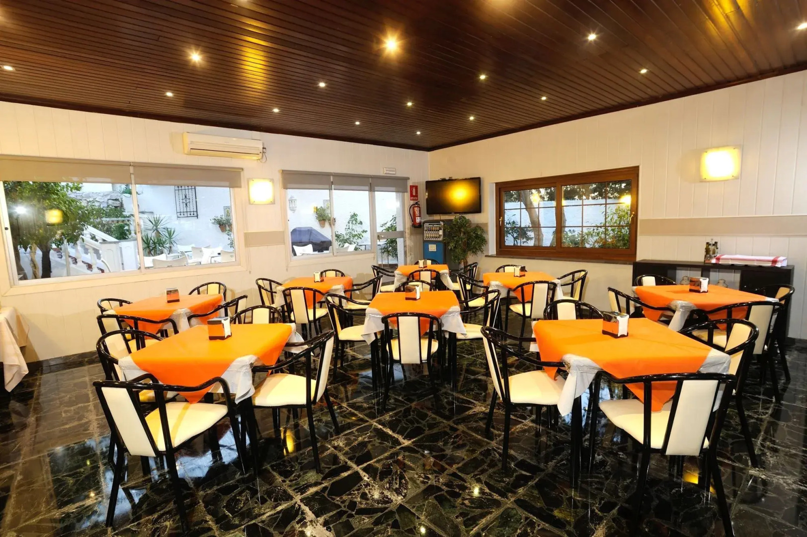 Отель Complejo Los Rosales