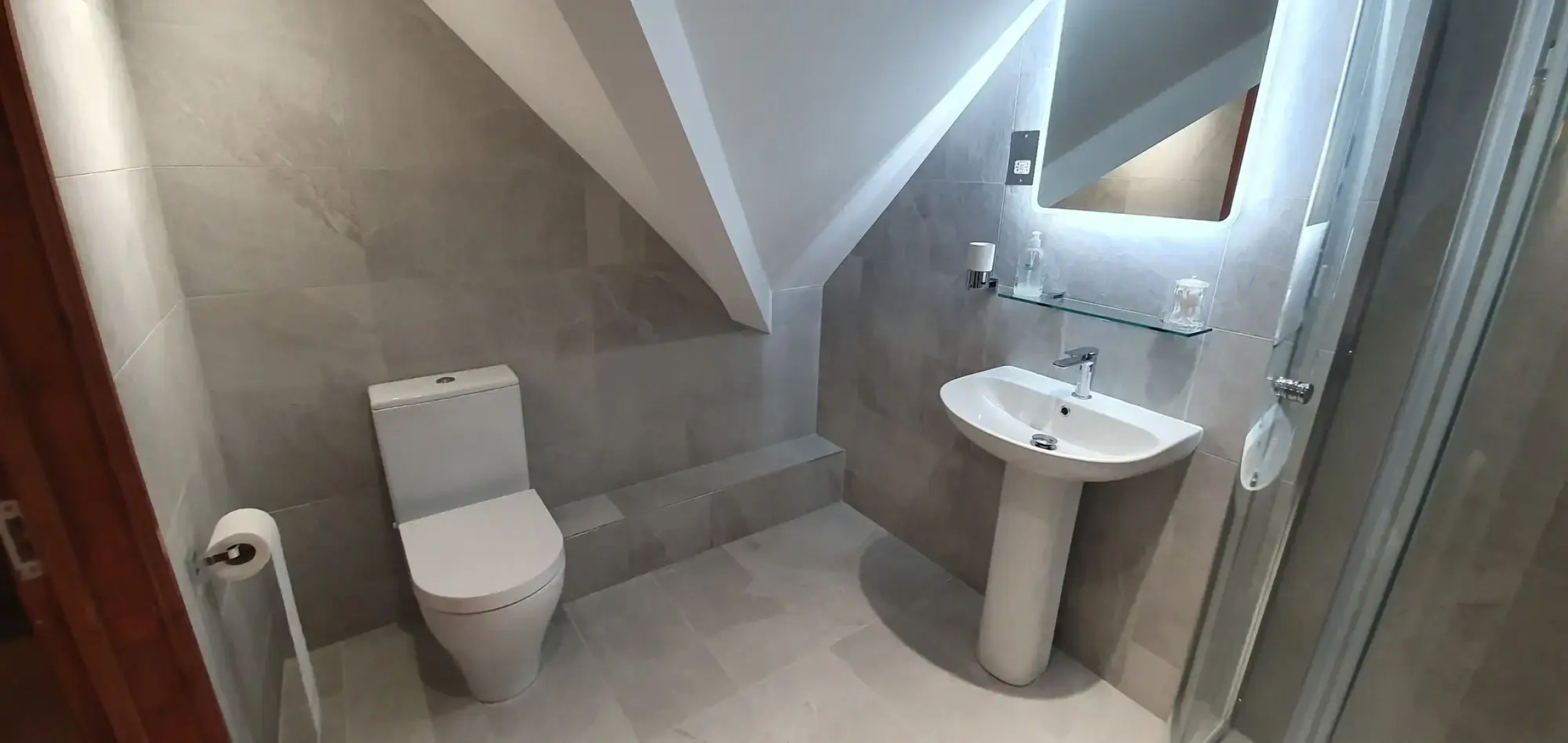 The Lawn Guest House