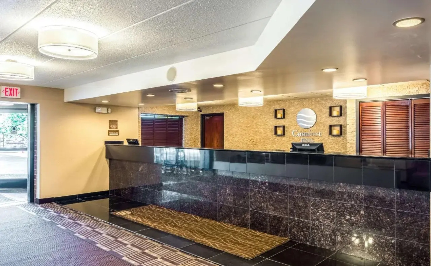 Comfort Inn Grand Rapids Airport