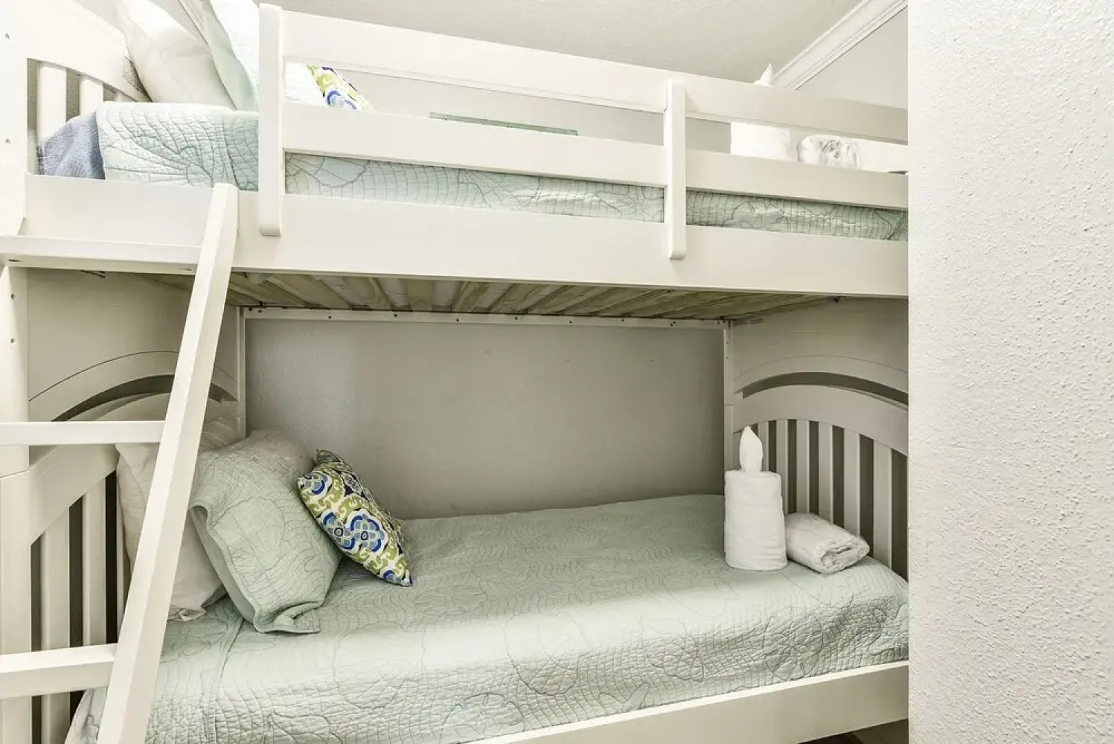 Victorian 8104-Gulf Dreams