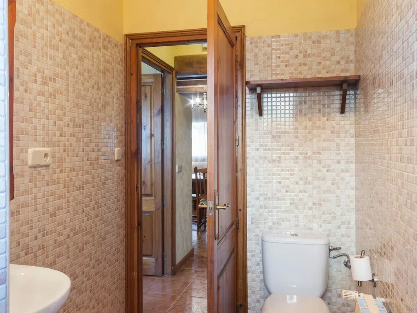 Pleasant Holiday Home in Gerona With Swimming Pool