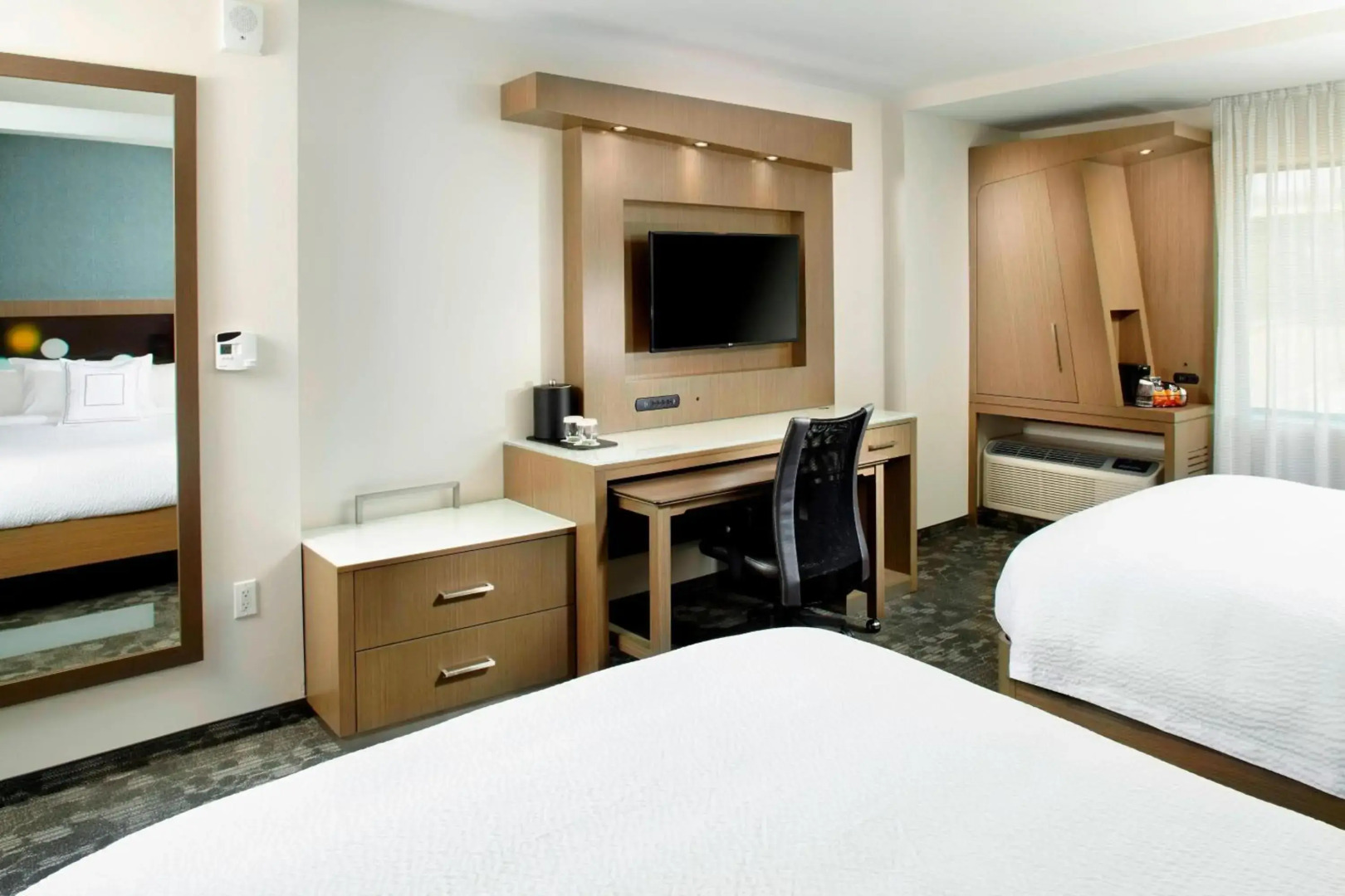 Courtyard Akron Downtown