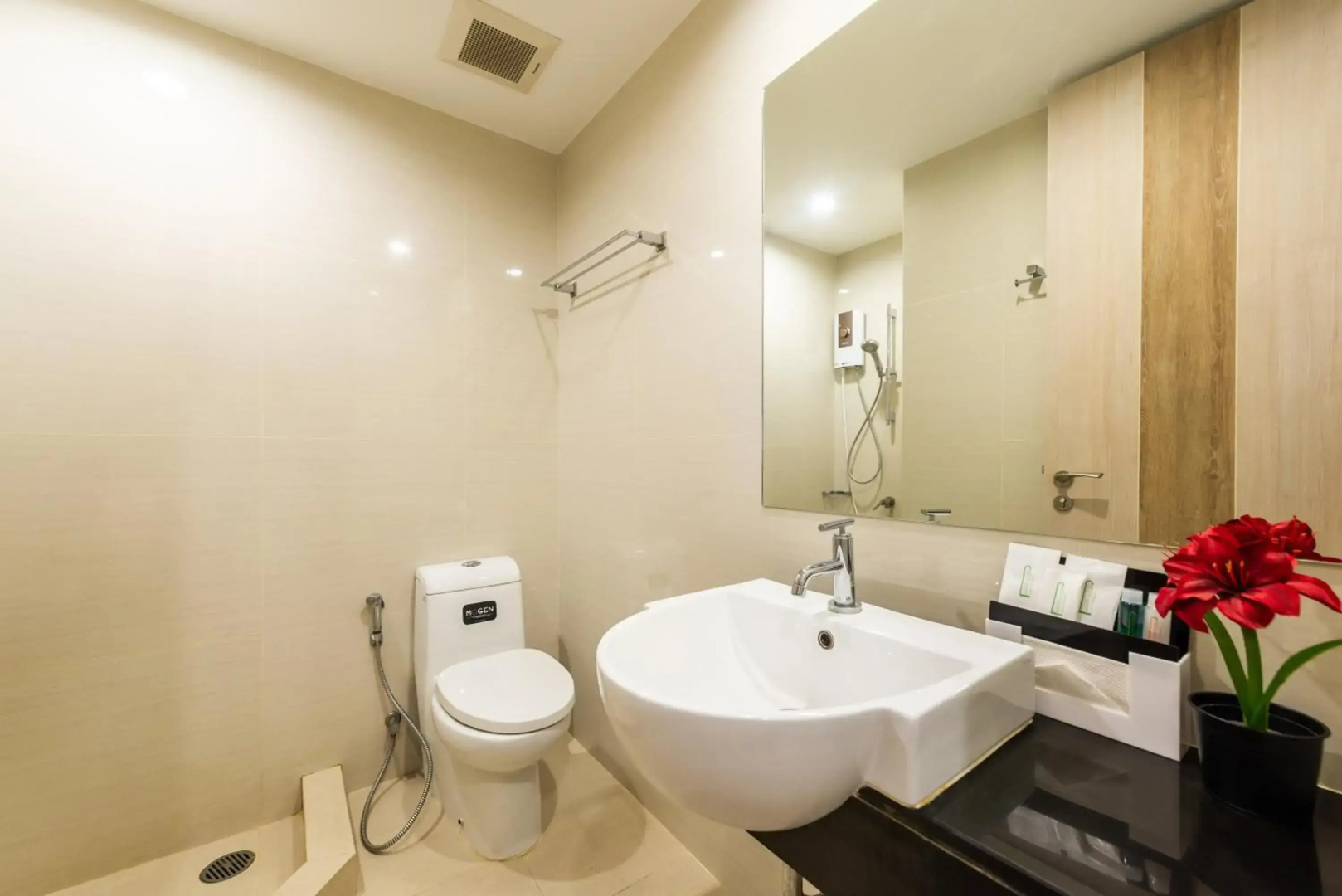 Paeva Luxury Serviced Residence