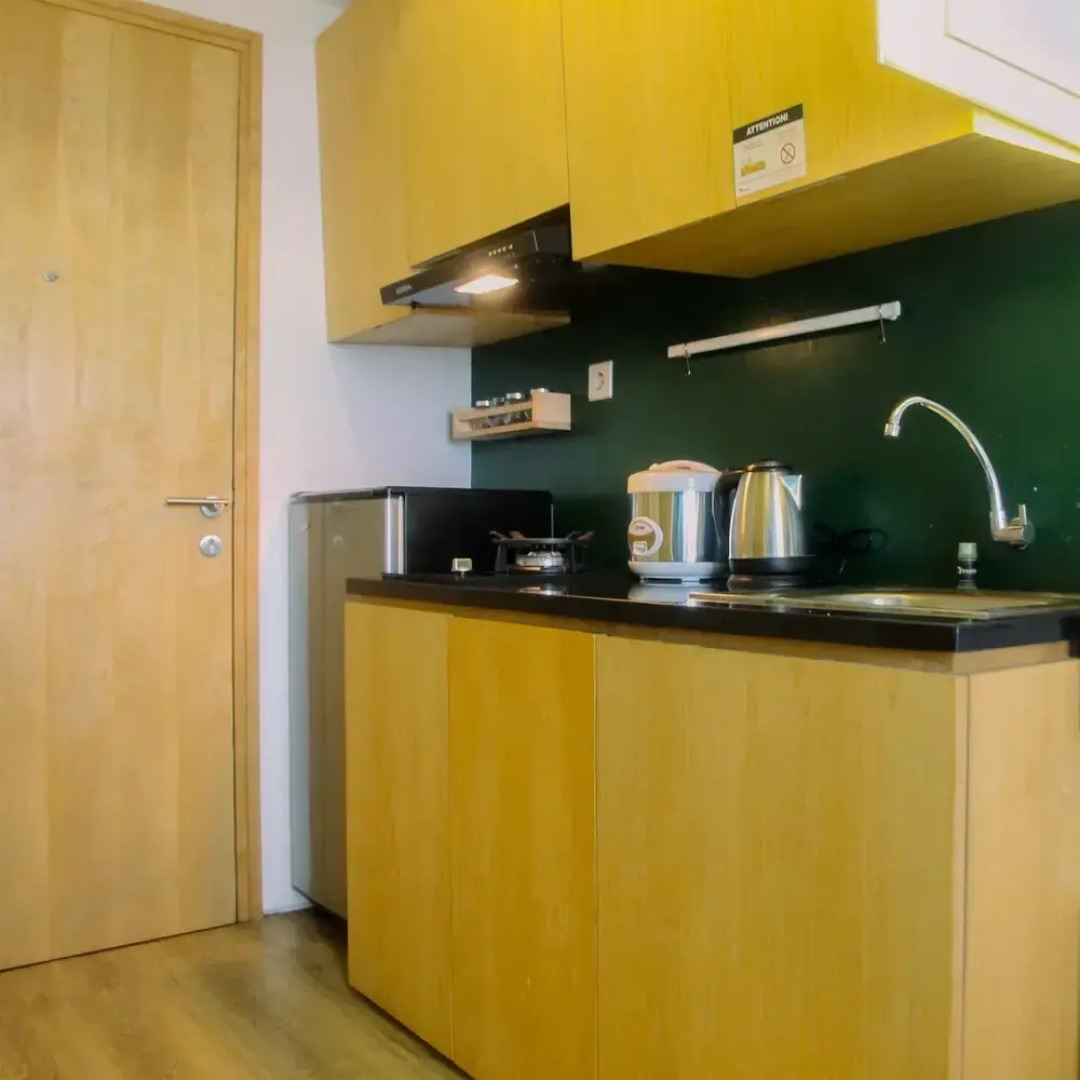 Compact and Artsy Studio Cinere Bellevue Apartment