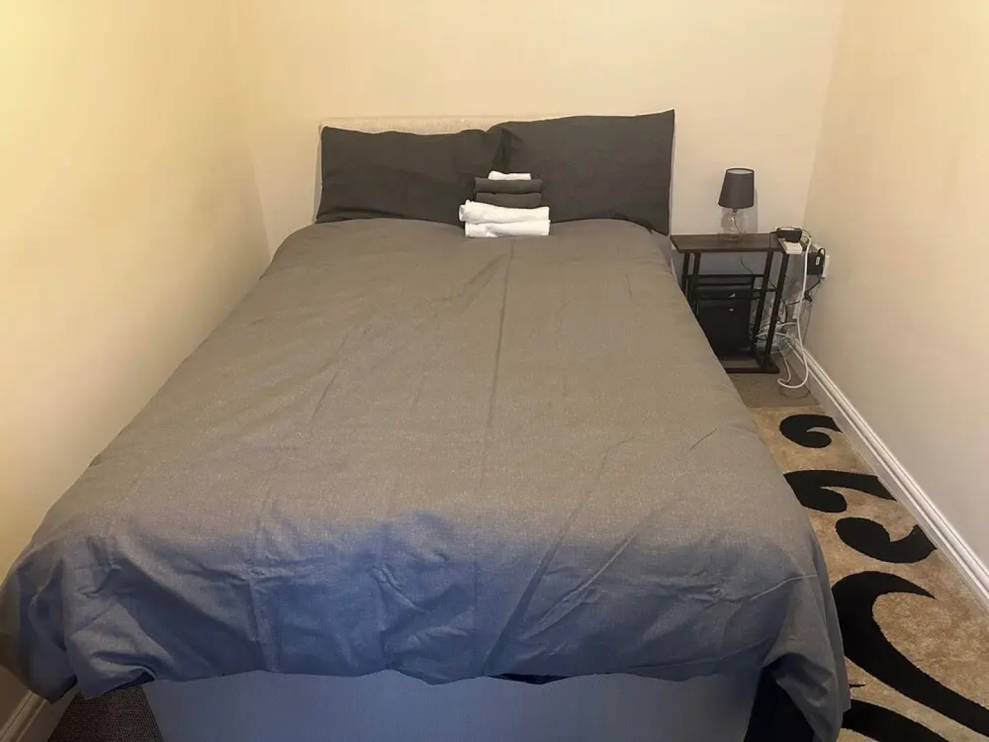 Spacious 4bed Home Near Woking Attractions&nature