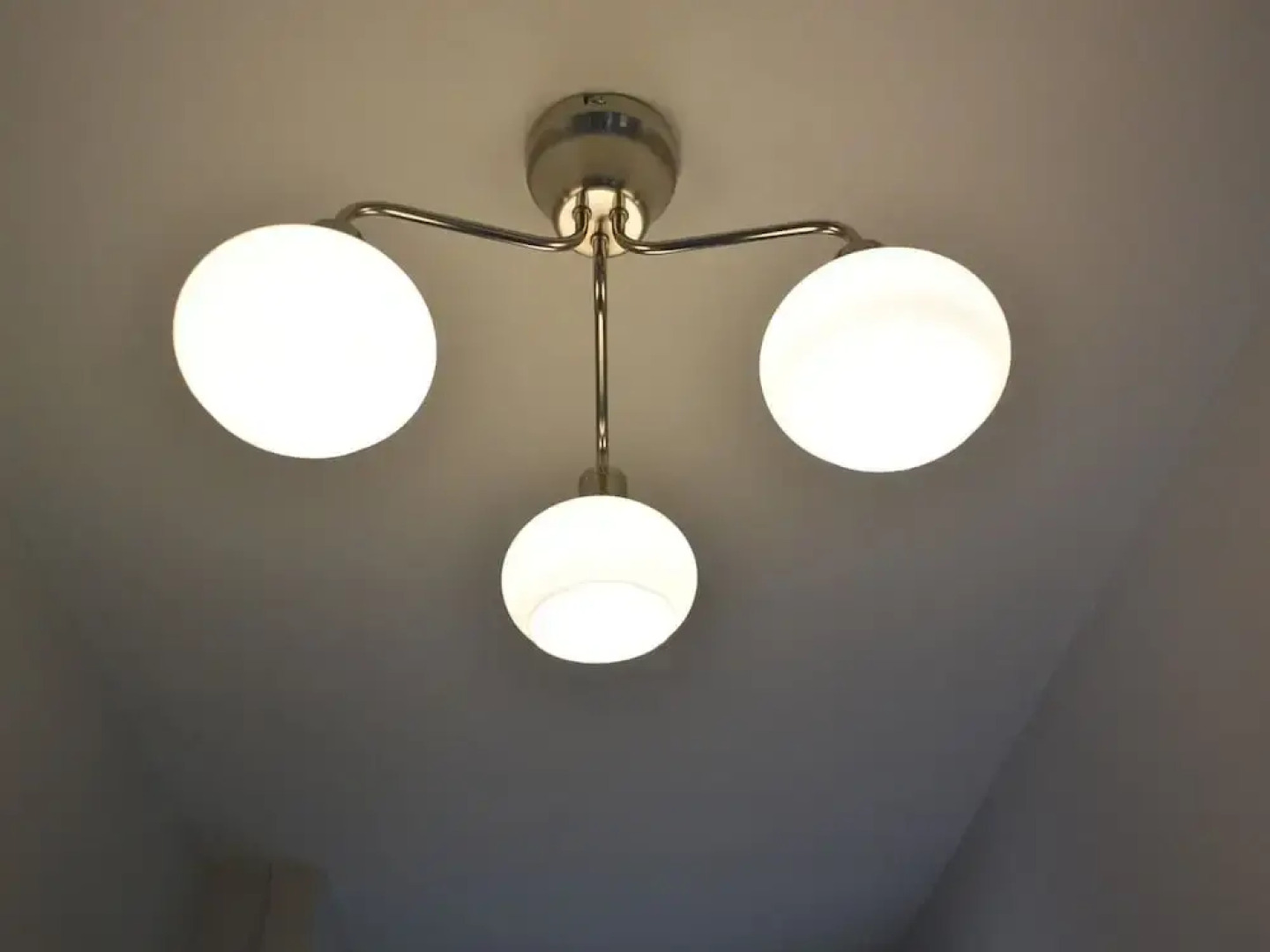 The Largo Road Residence