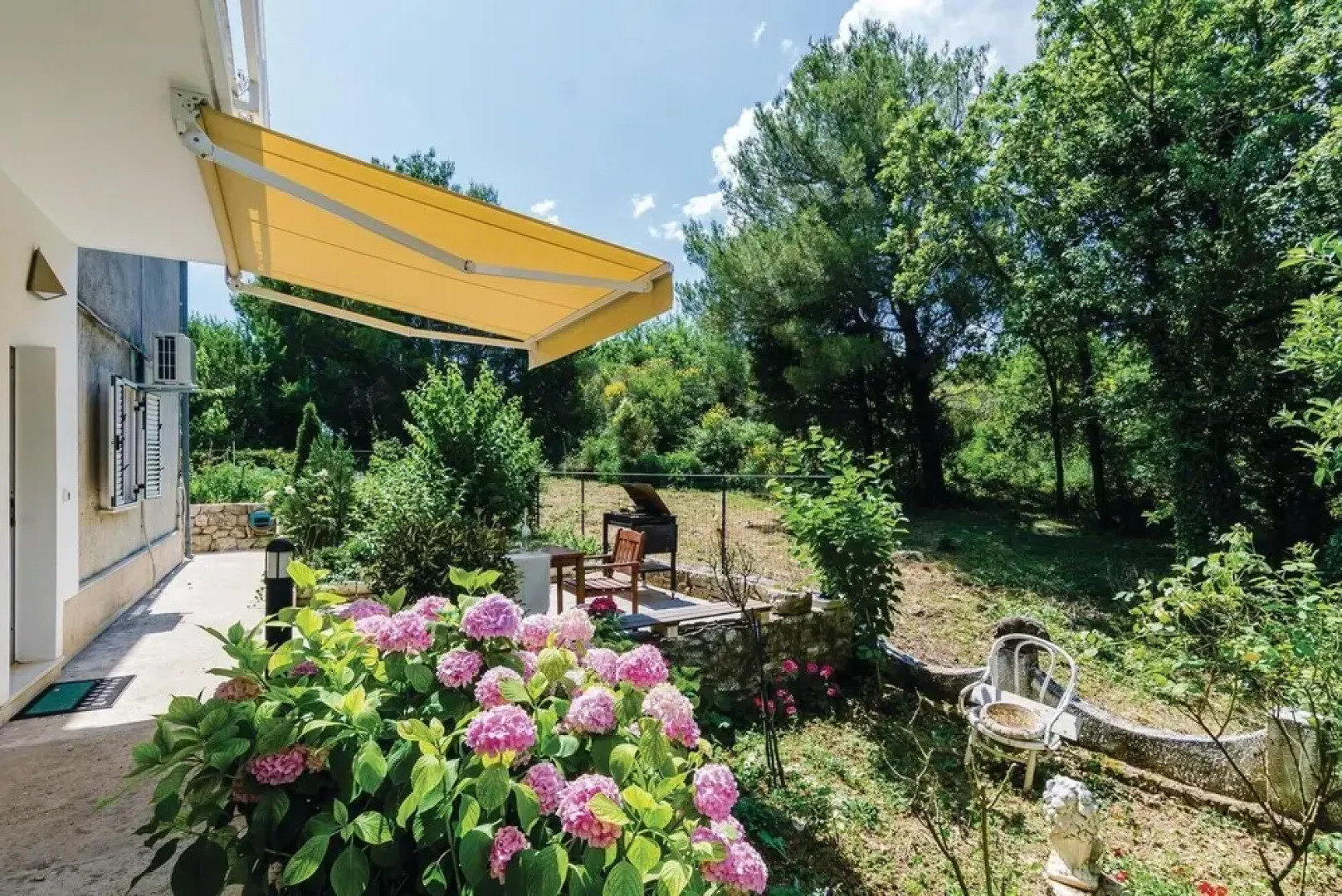 Nice Home in Bosanka With Wifi and 3 Bedrooms