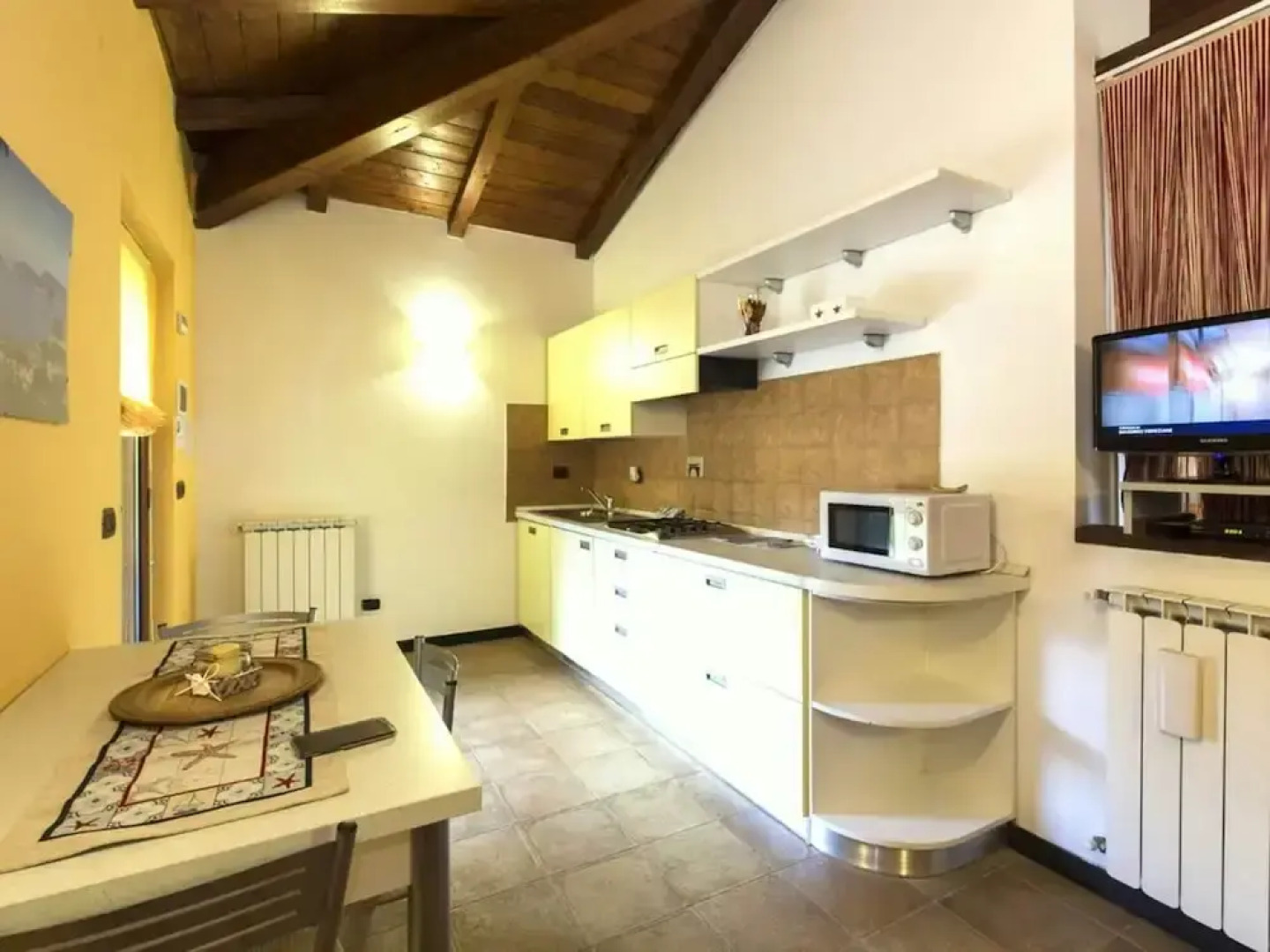 Belvilla by OYO Montebello Mono C