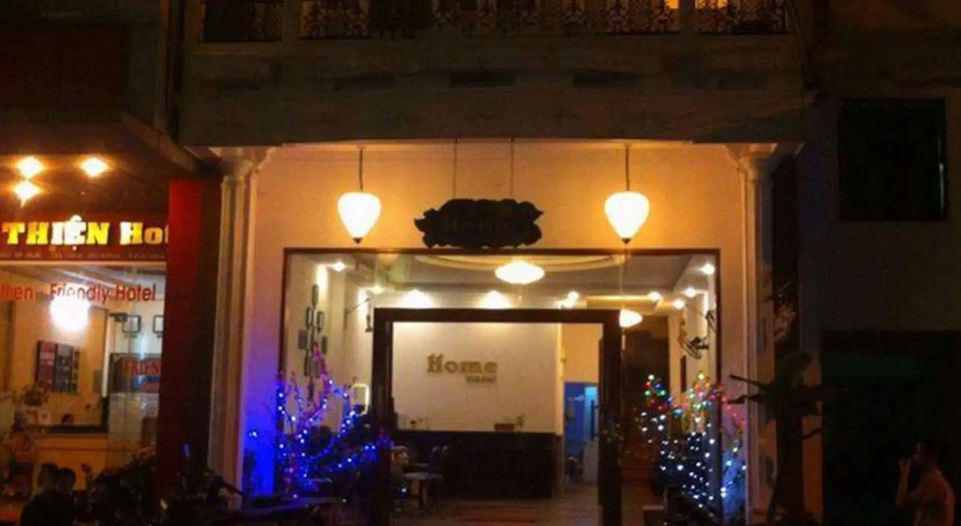 Hue Home Hotel